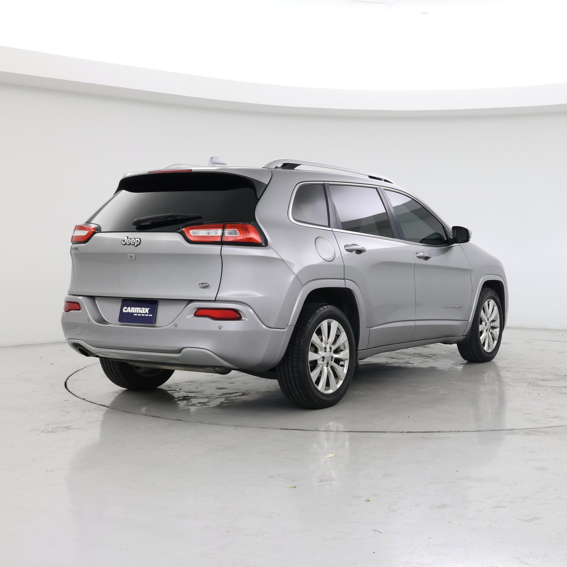 Thumbnail: 2016 Jeep Cherokee - 8