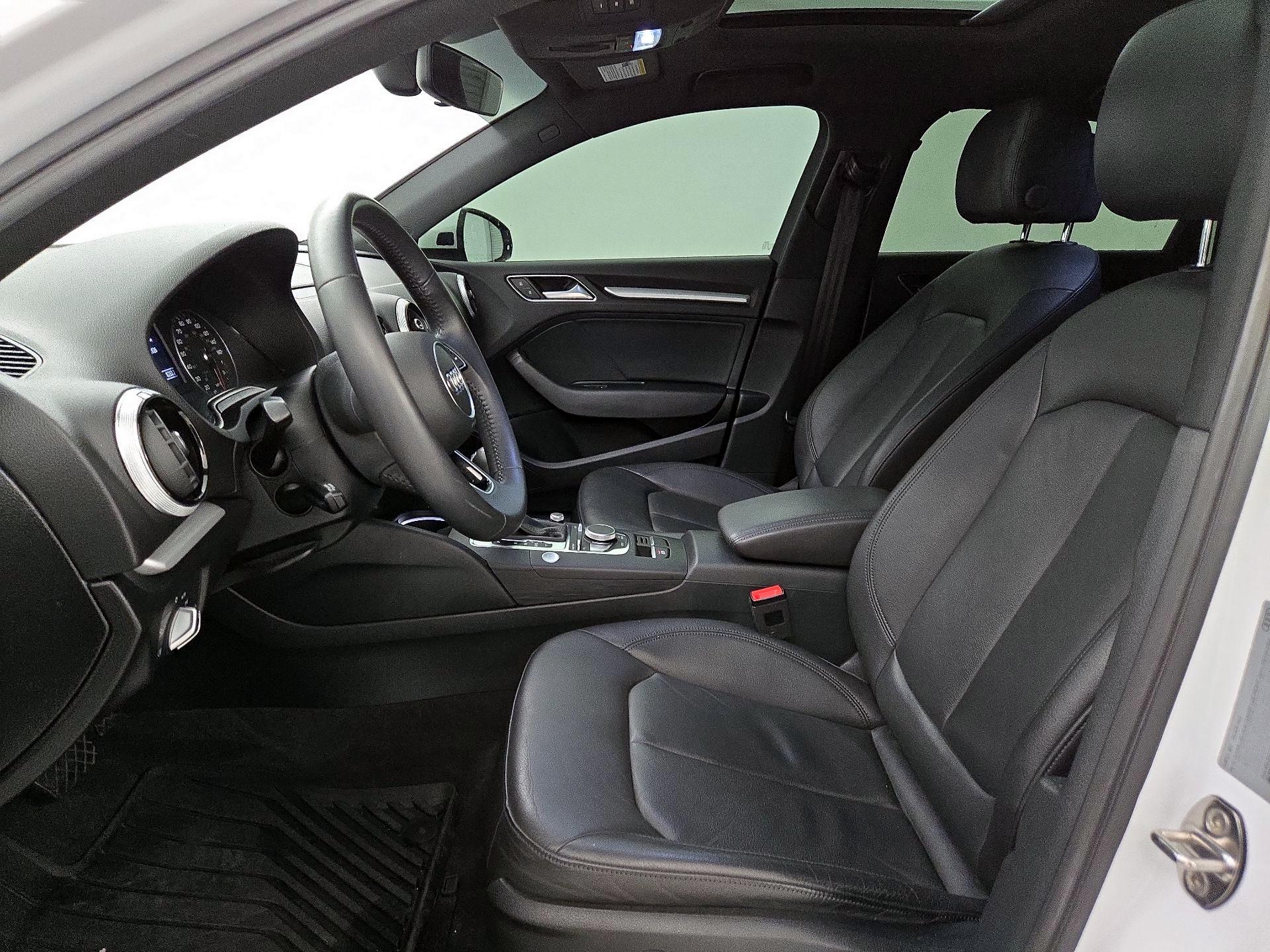 Thumbnail: 2019 Audi A3 - 11