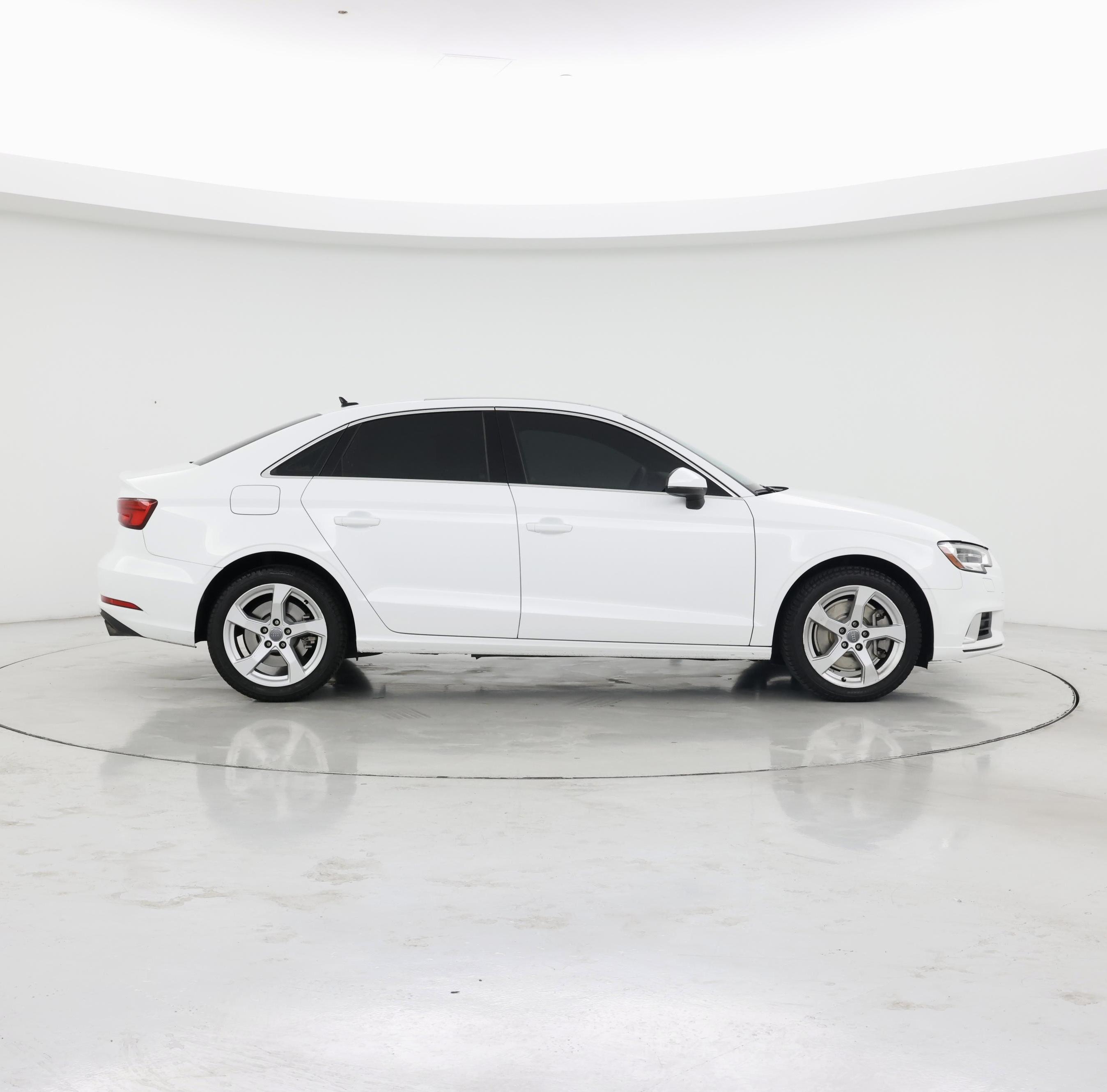 Thumbnail: 2019 Audi A3 - 7
