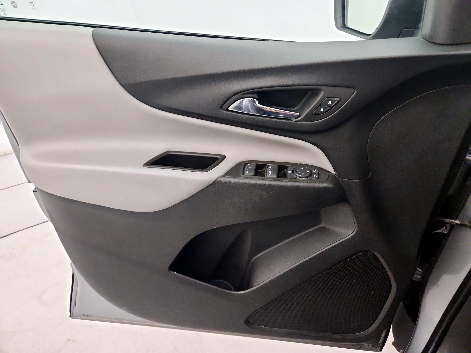 Thumbnail: 2023 Chevrolet Equinox - 12