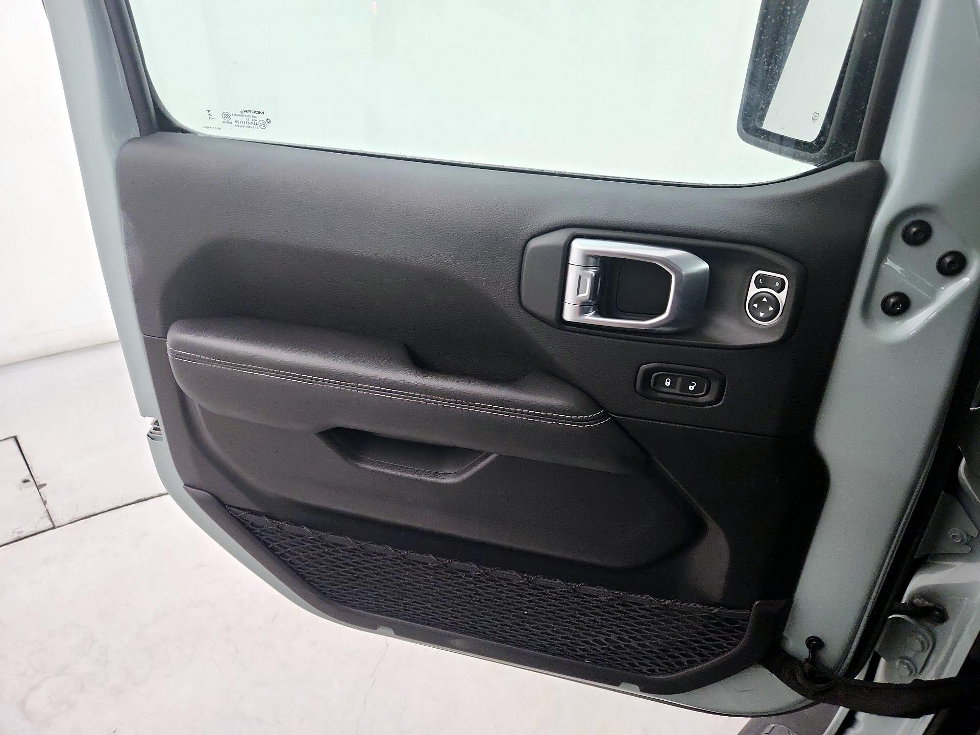 Thumbnail: 2023 Jeep Wrangler - 12