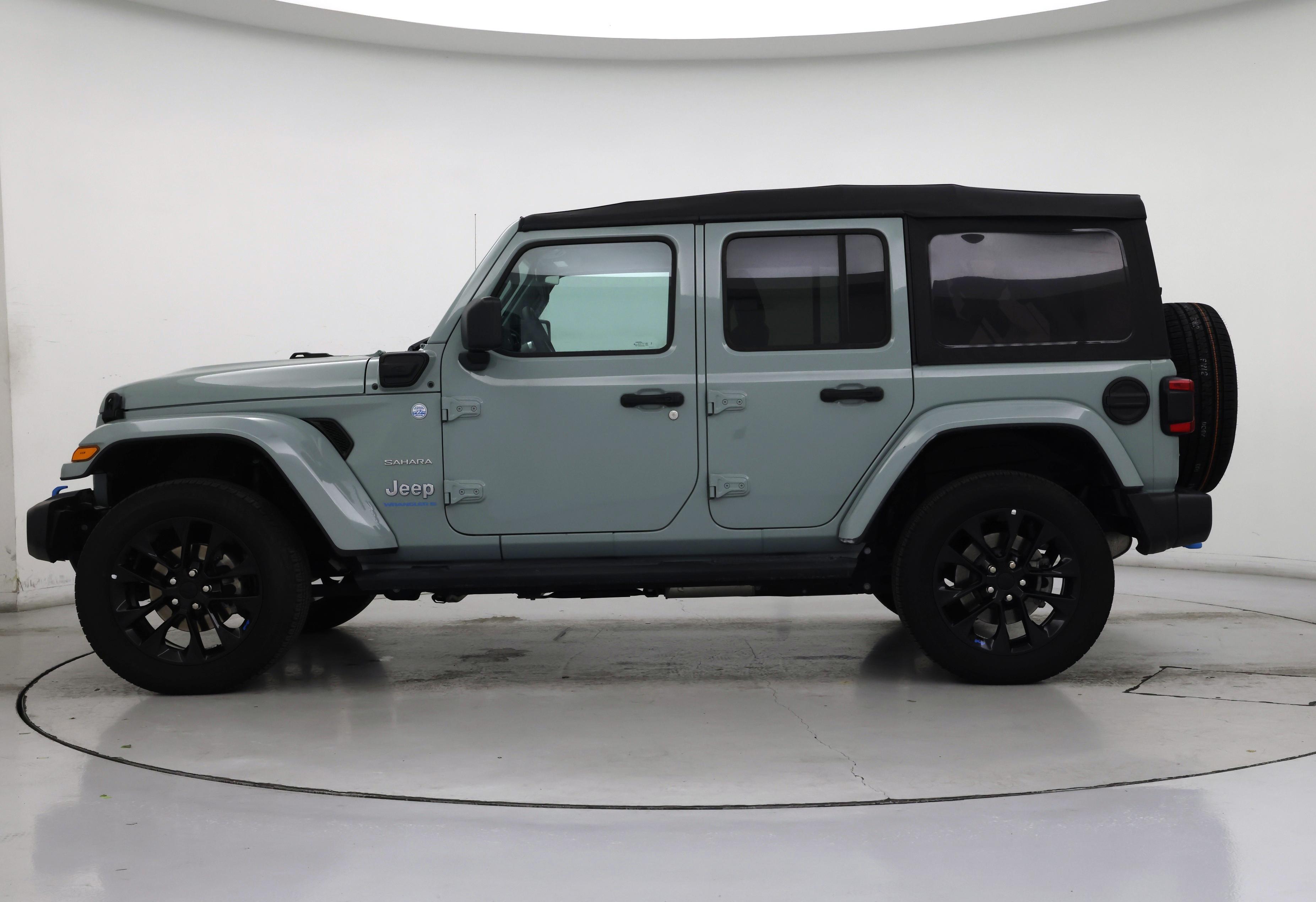 Thumbnail: 2023 Jeep Wrangler - 3