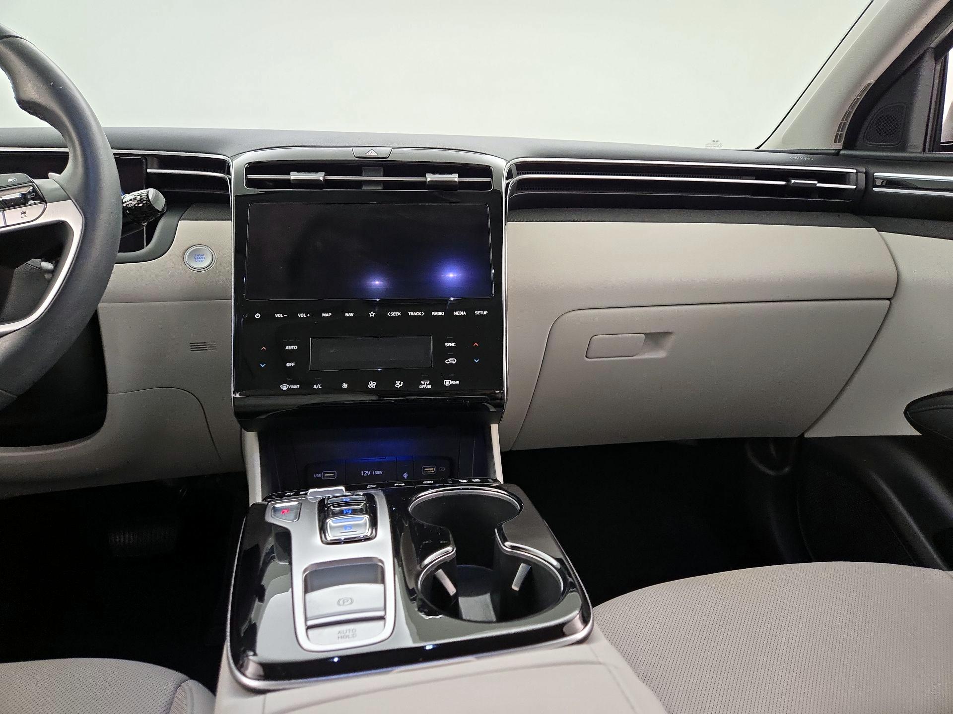 Thumbnail: 2024 Hyundai Tucson - 9