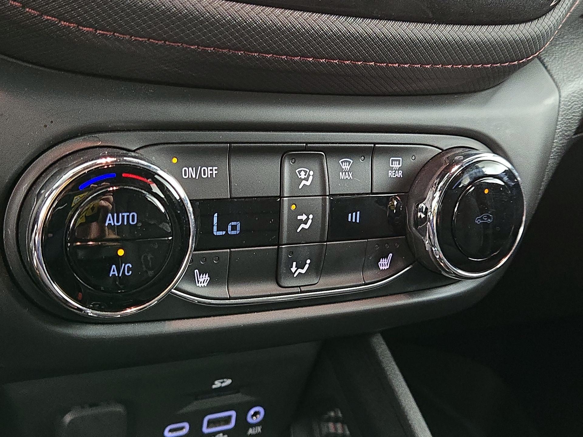 Thumbnail: 2021 Chevrolet TrailBlazer - 16