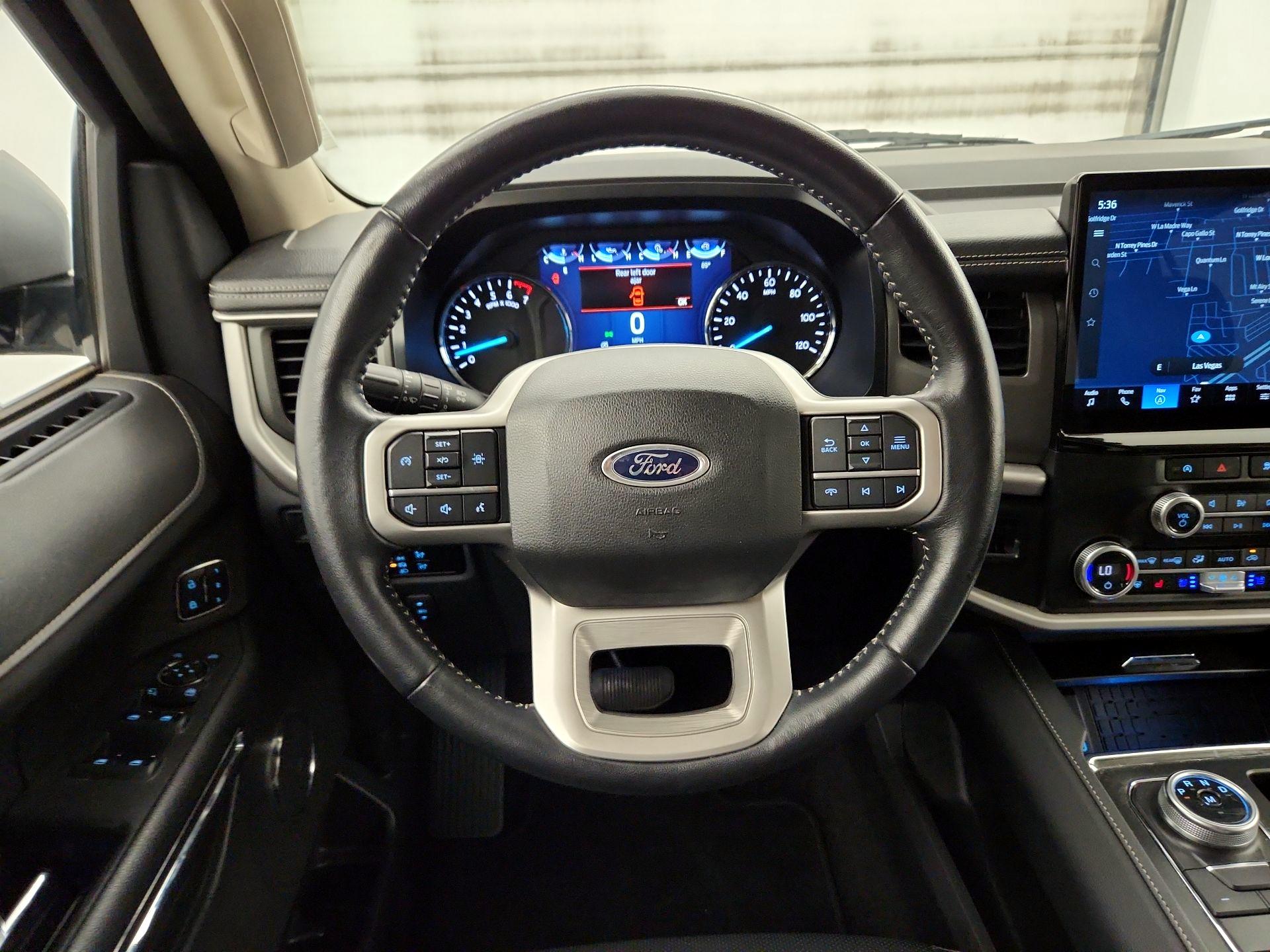 Thumbnail: 2023 Ford Expedition - 10