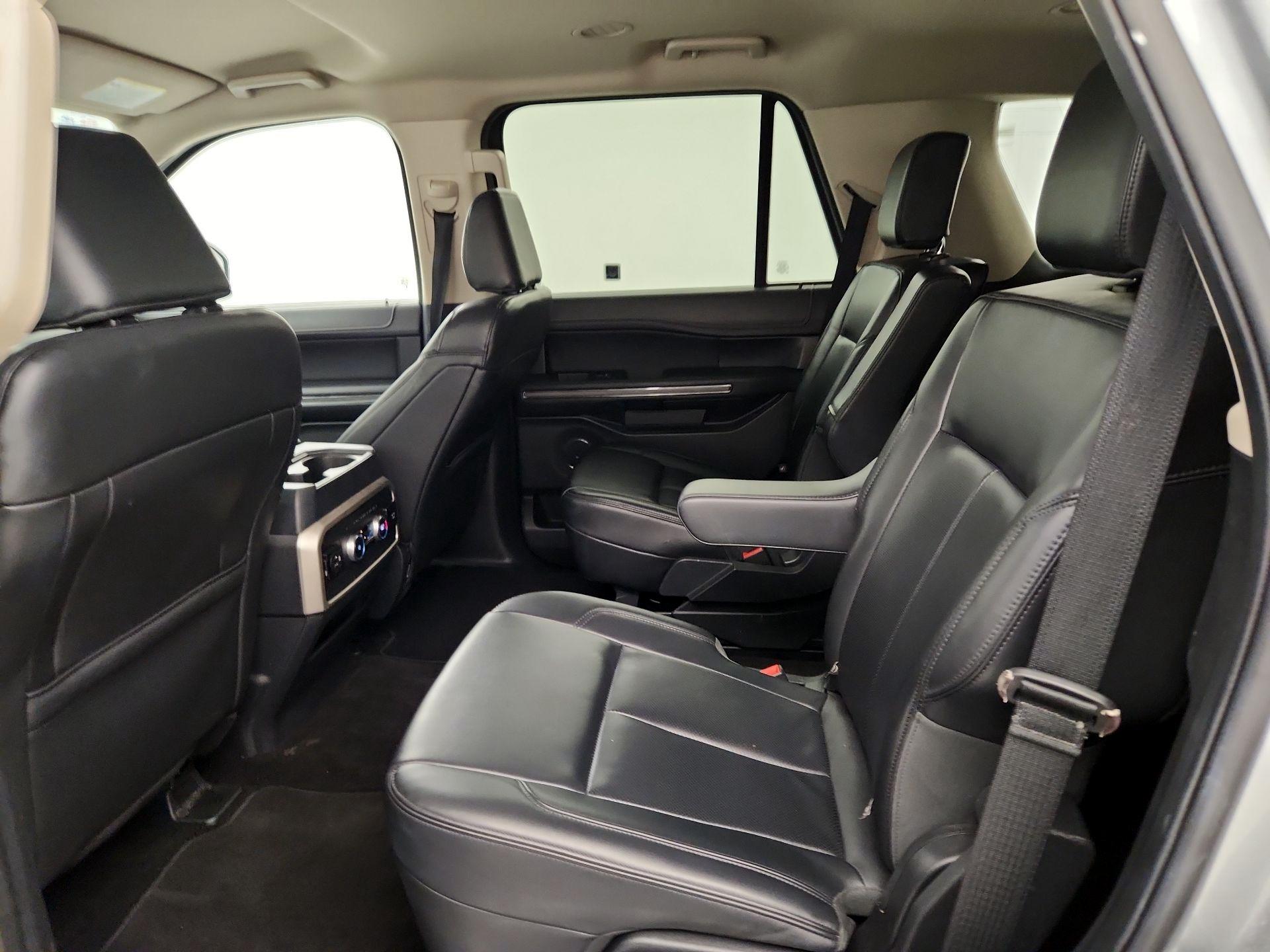 Thumbnail: 2023 Ford Expedition - 20