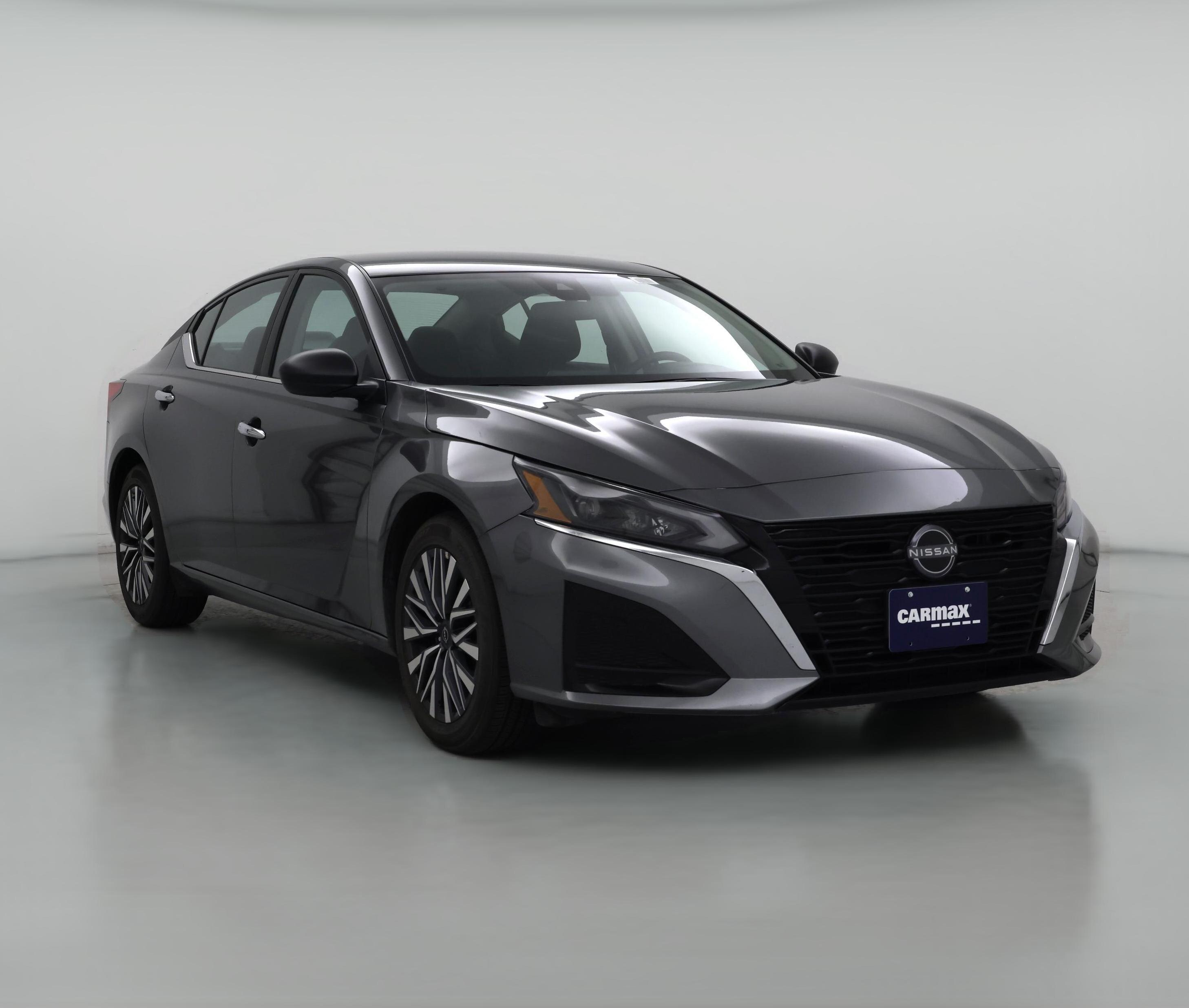 Thumbnail: 2025 Nissan Altima - 1