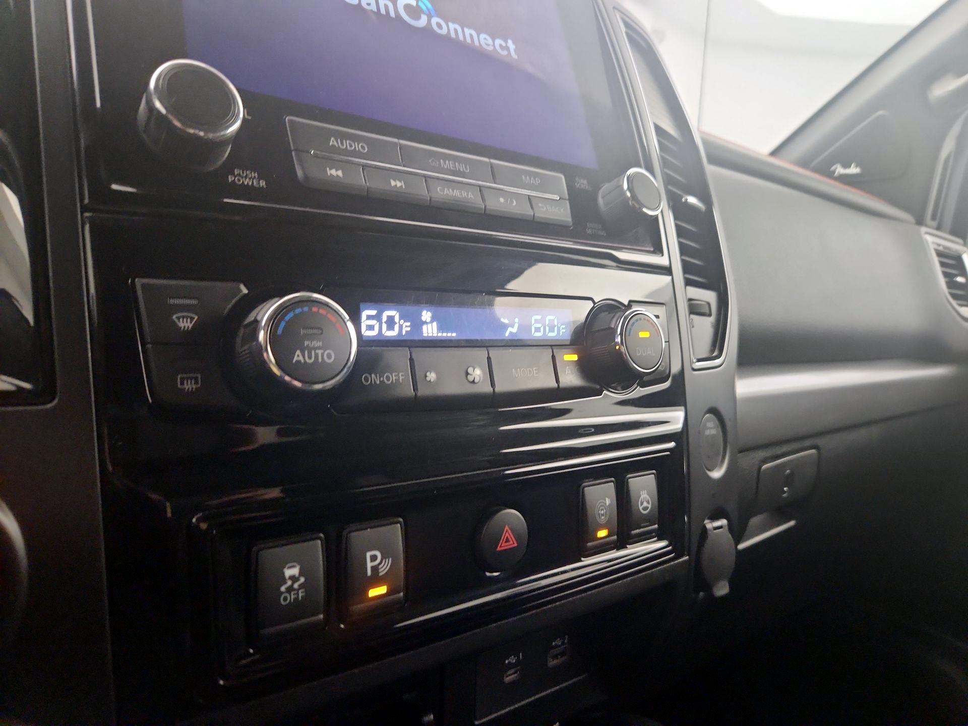 Thumbnail: 2021 Nissan Titan - 16