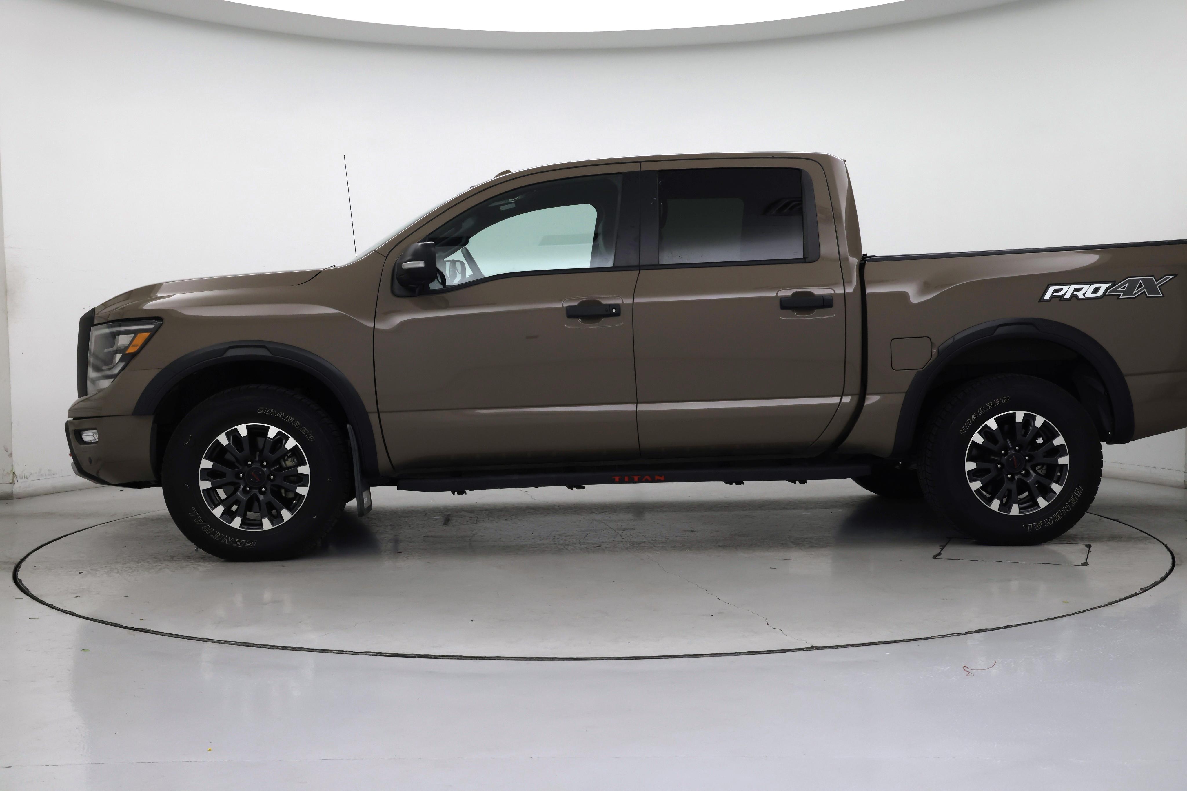 Thumbnail: 2021 Nissan Titan - 3