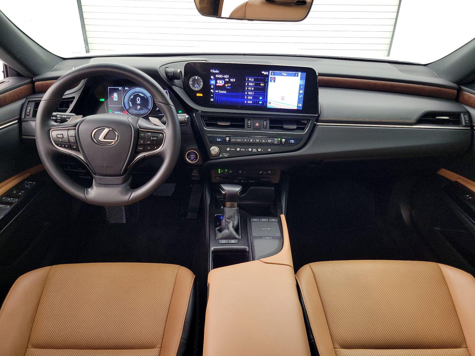 Thumbnail: 2022 Lexus ES - 9