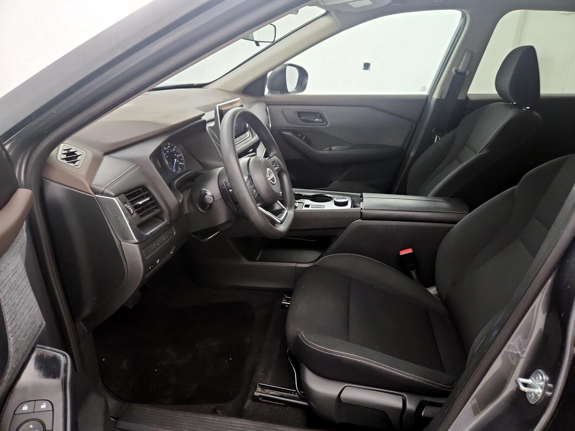 Thumbnail: 2023 Nissan Rogue - 11