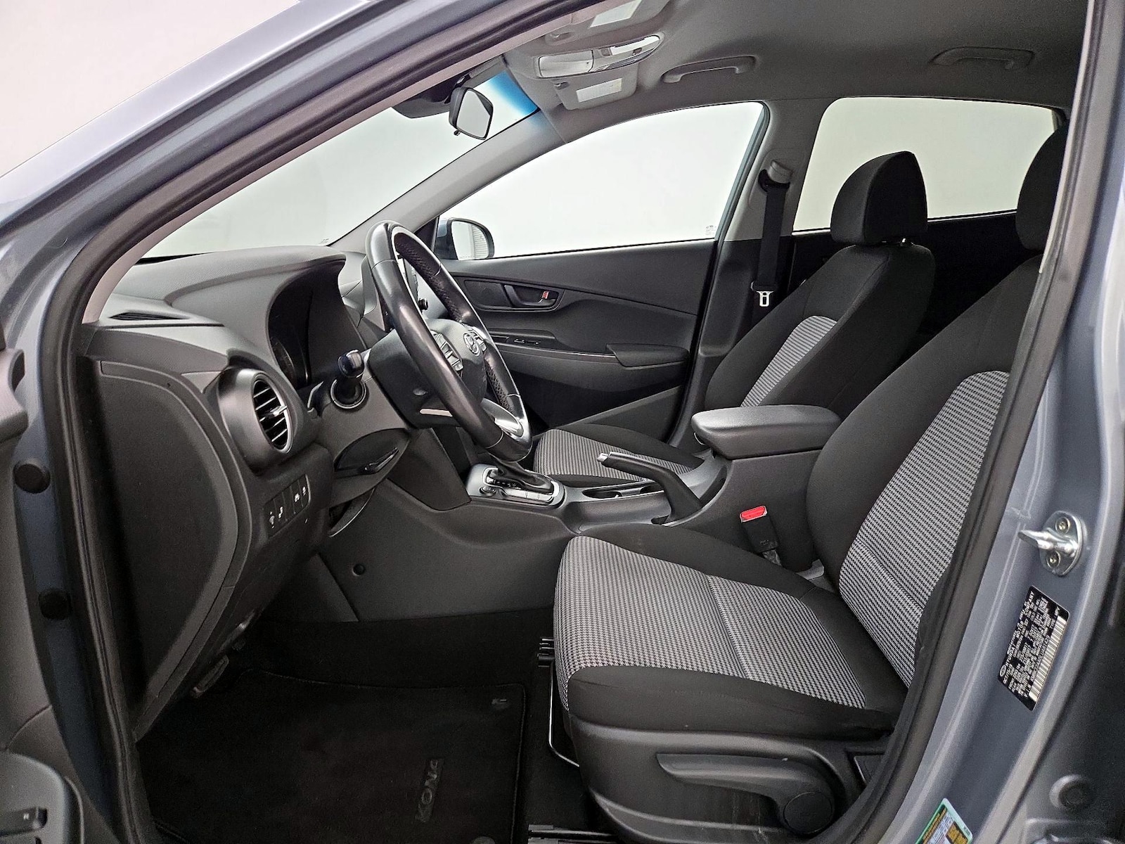 2020 Hyundai Kona SEL - Photo 12