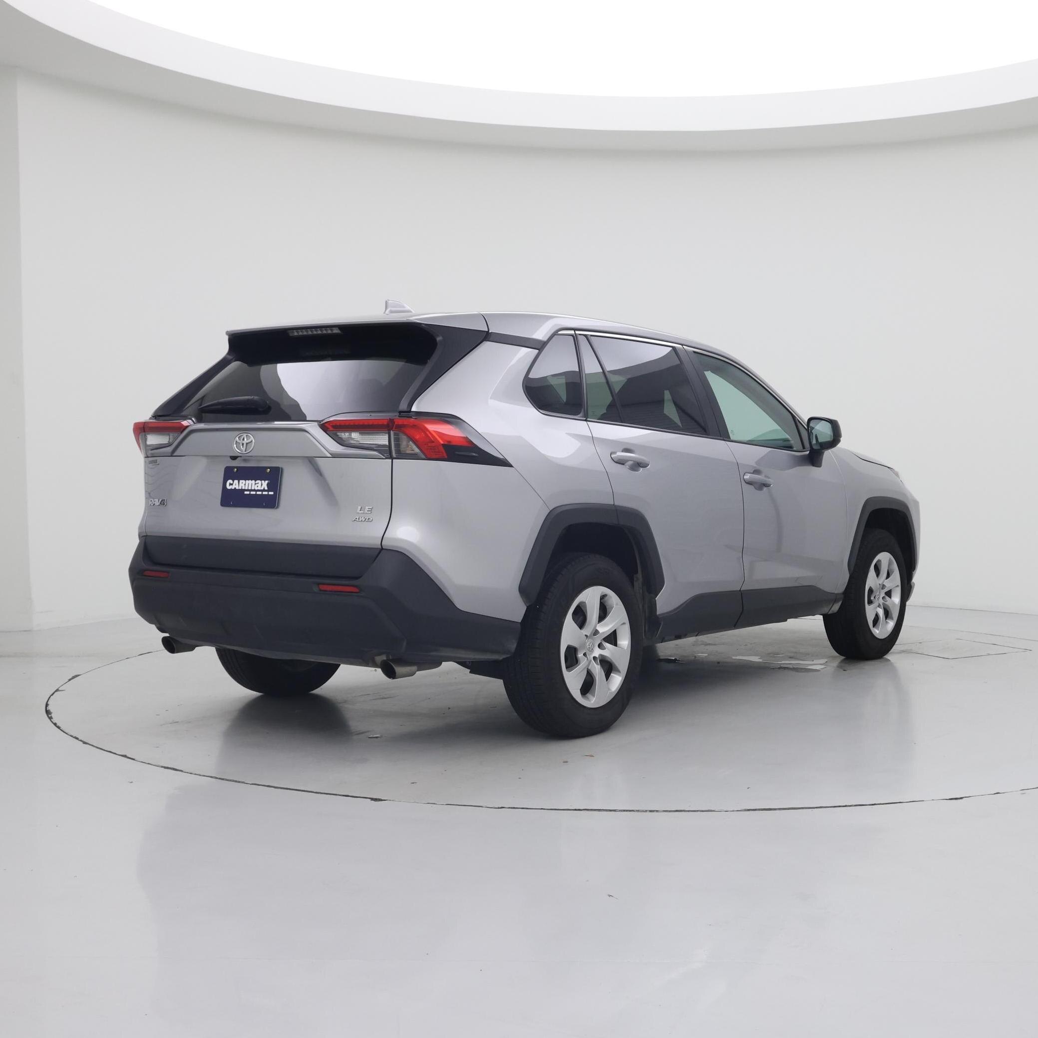 Thumbnail: 2023 Toyota RAV4 - 8