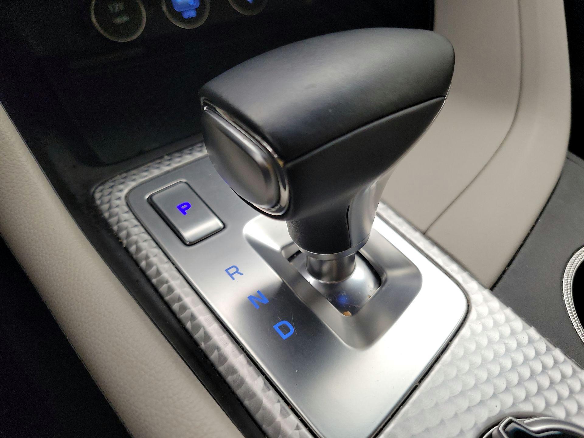 Thumbnail: 2023 Genesis G70 - 18