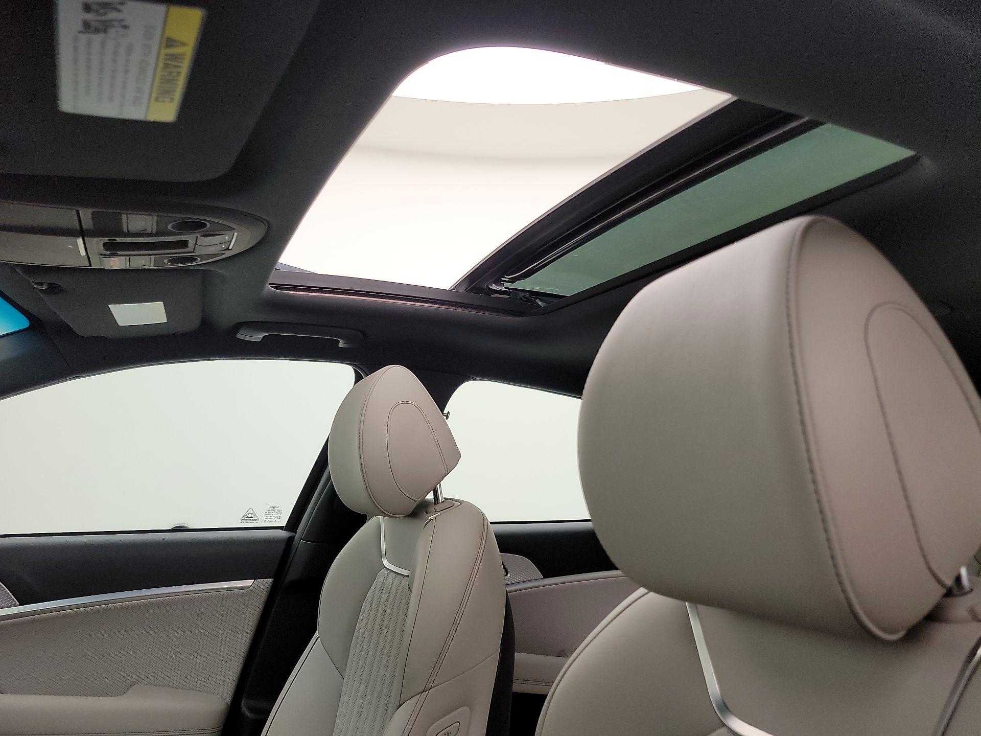 Thumbnail: 2023 Genesis G70 - 20