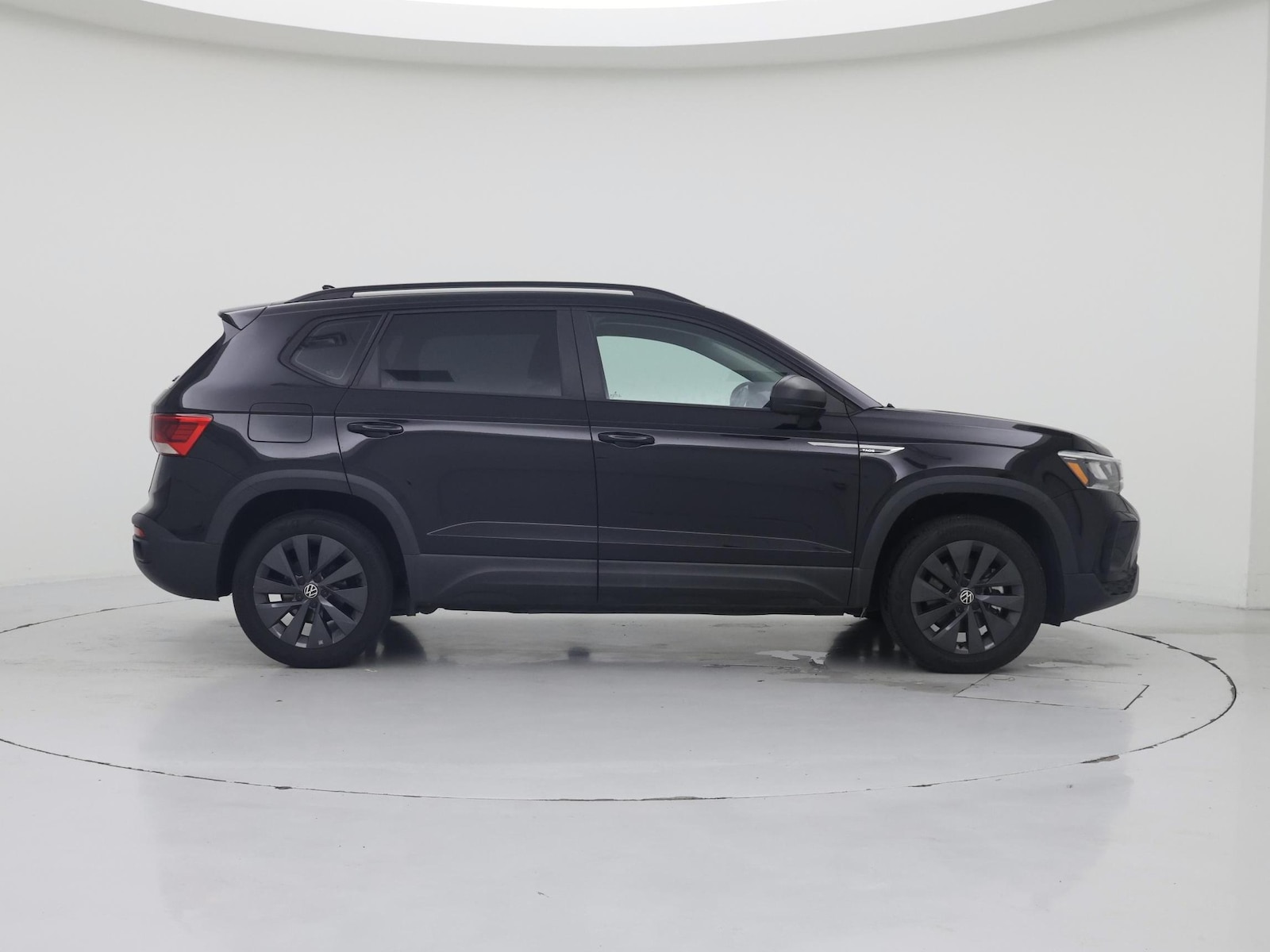 2023 Volkswagen Taos S - Photo 8