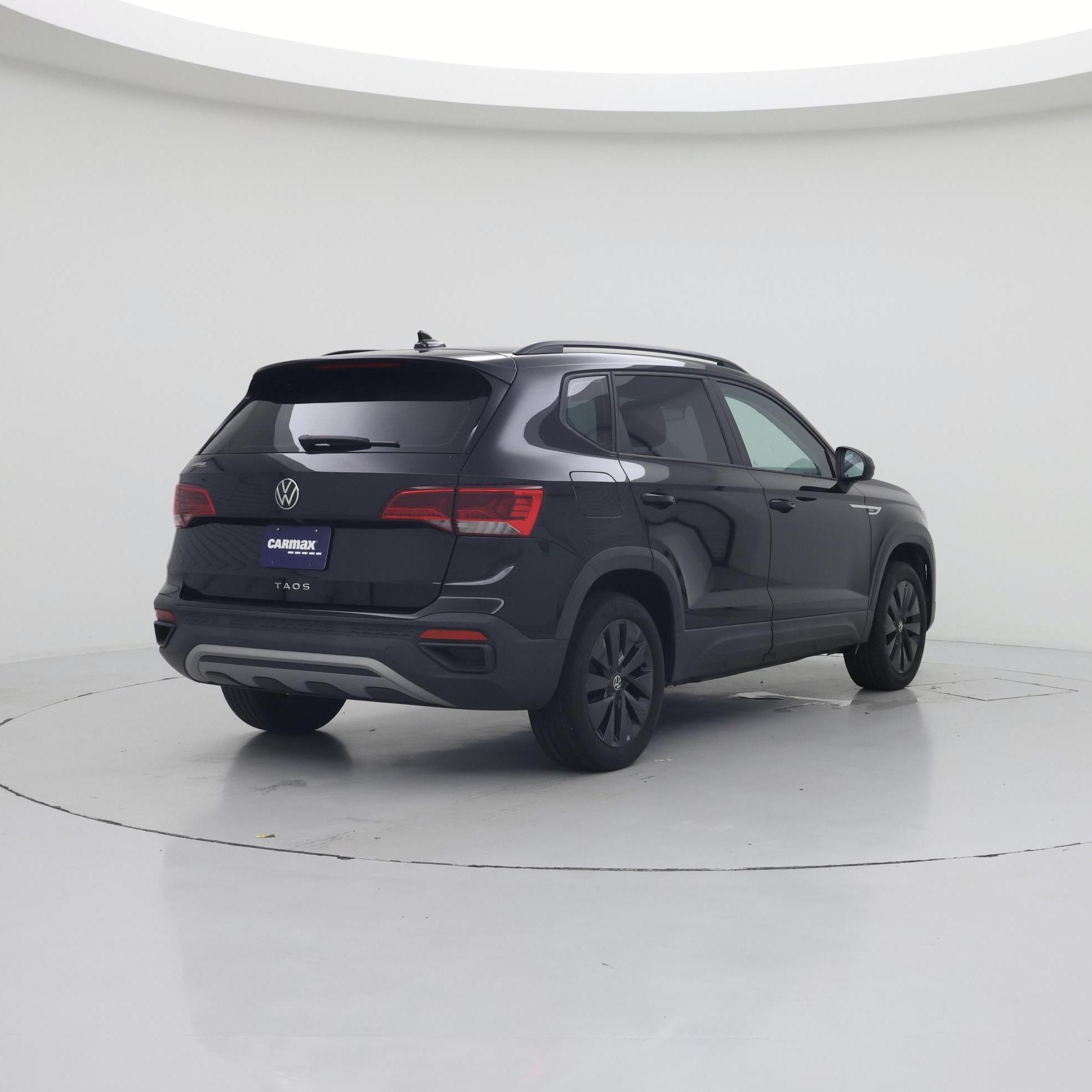 Thumbnail: 2023 Volkswagen Taos - 8