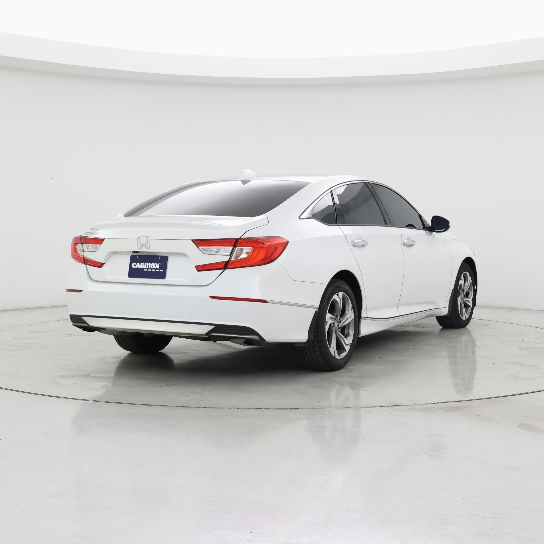 Thumbnail: 2019 Honda Accord - 8