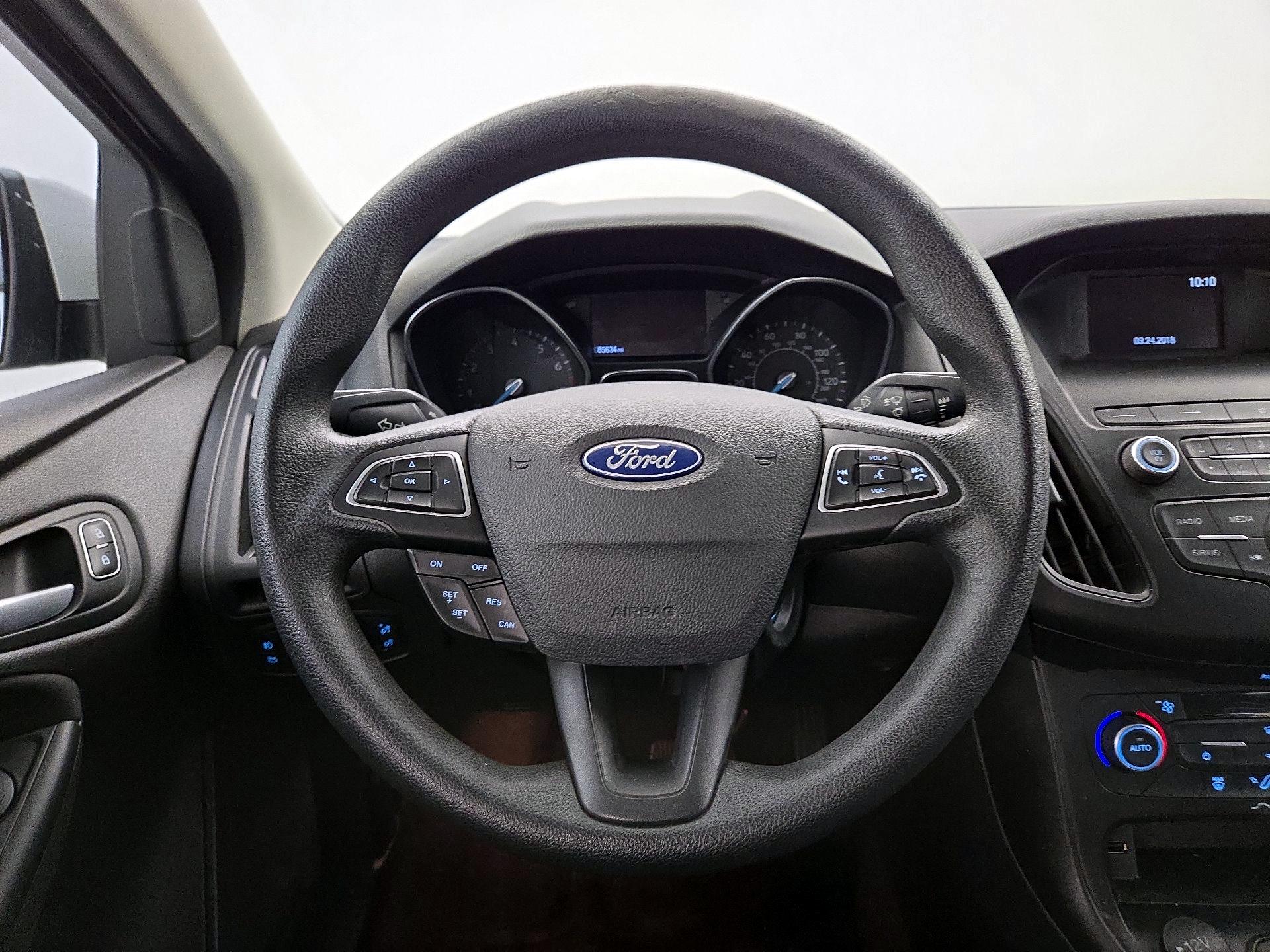 Thumbnail: 2018 Ford Focus - 10