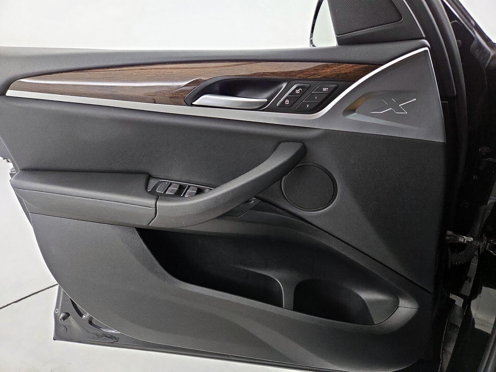 Thumbnail: 2020 BMW X3 - 12