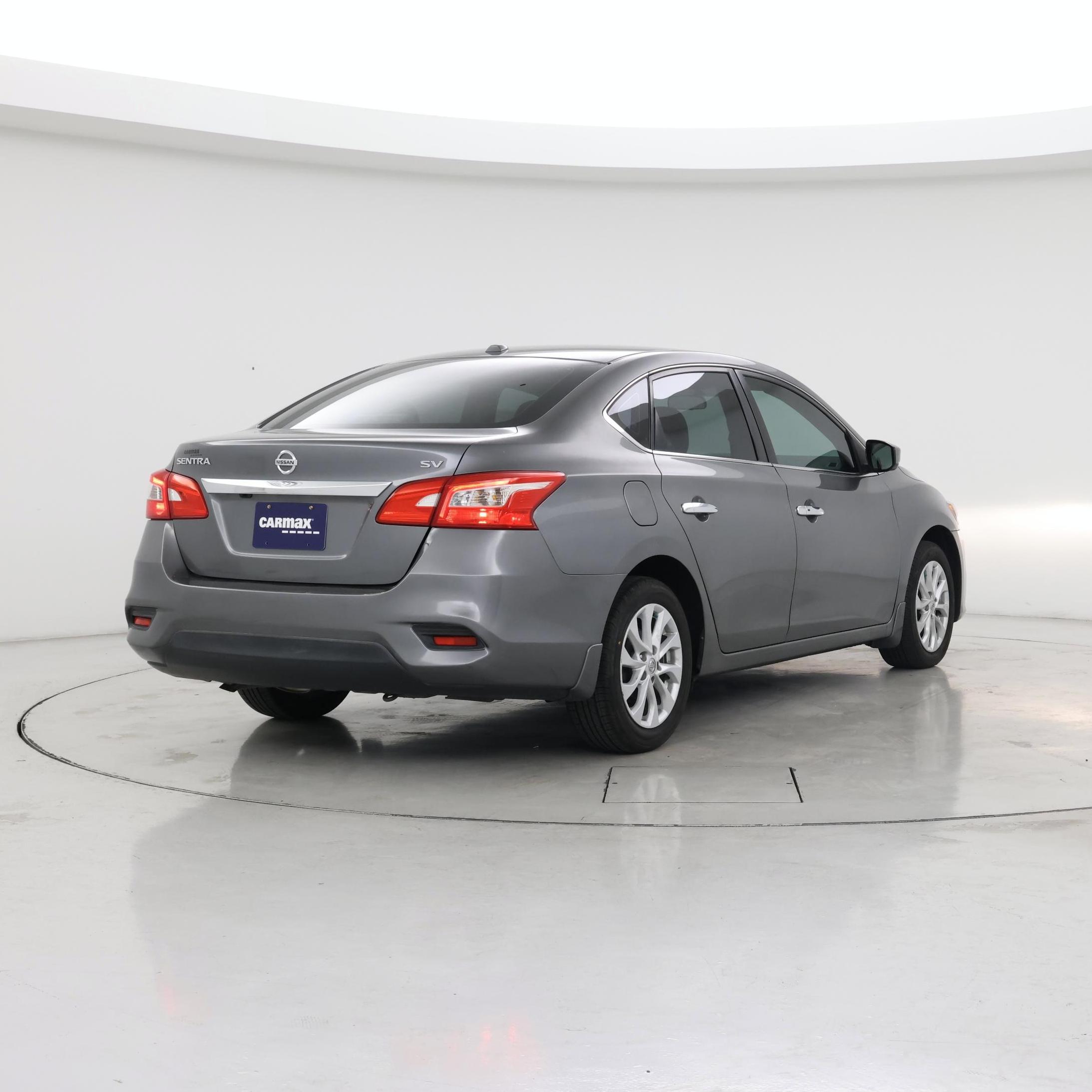 Thumbnail: 2019 Nissan Sentra - 8