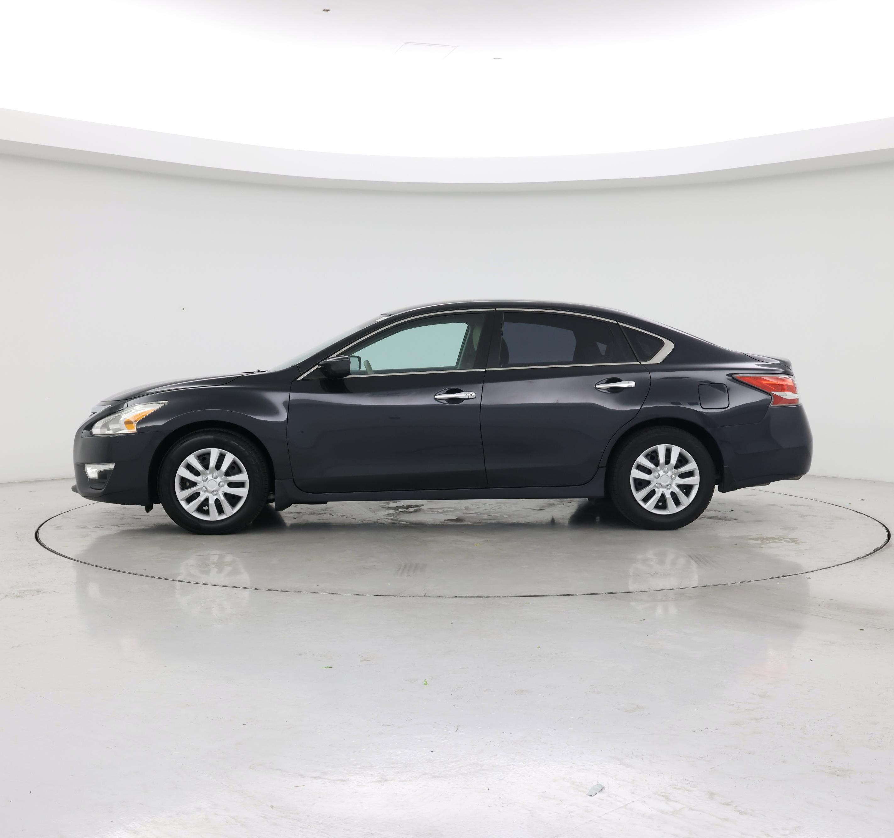 Thumbnail: 2014 Nissan Altima - 3