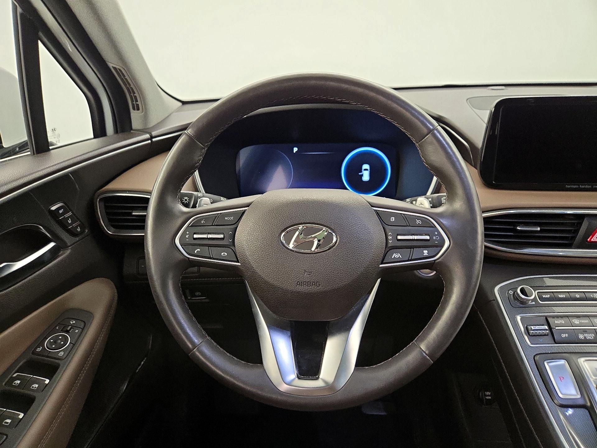 Thumbnail: 2023 Hyundai Santa Fe - 10