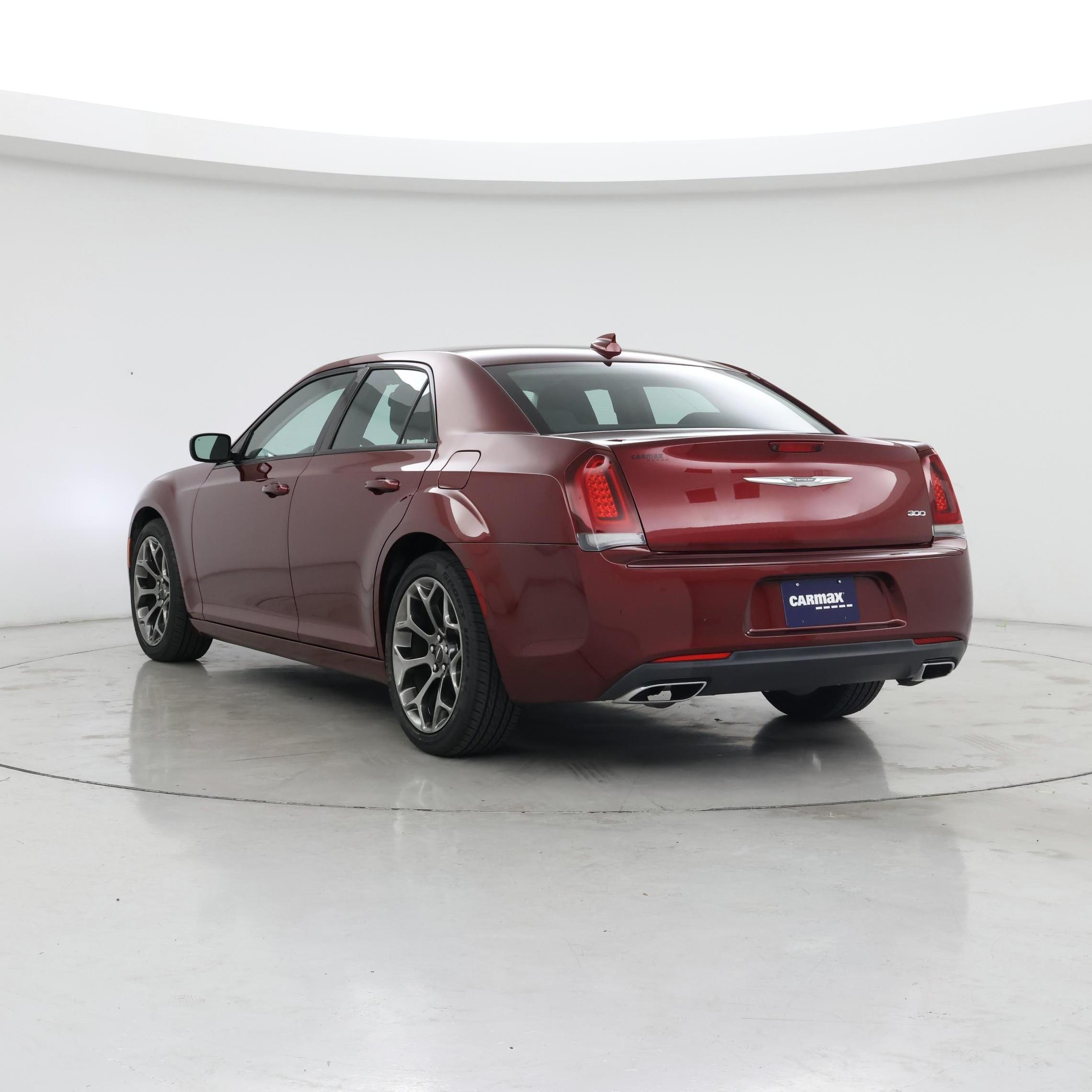 Thumbnail: 2018 Chrysler 300 - 2
