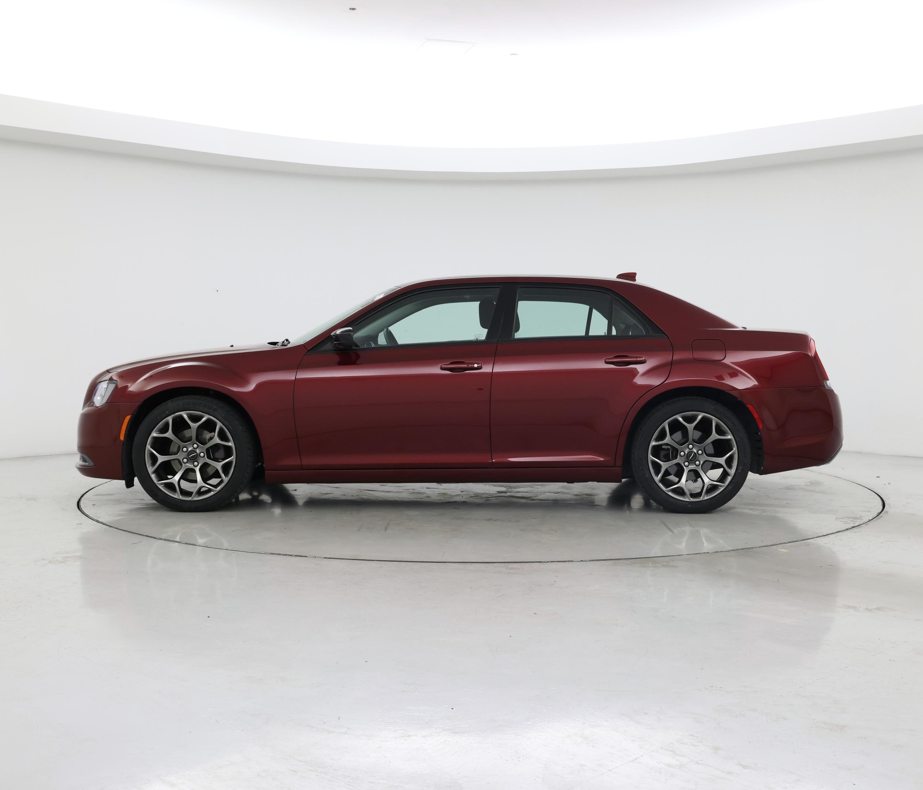 Thumbnail: 2018 Chrysler 300 - 3