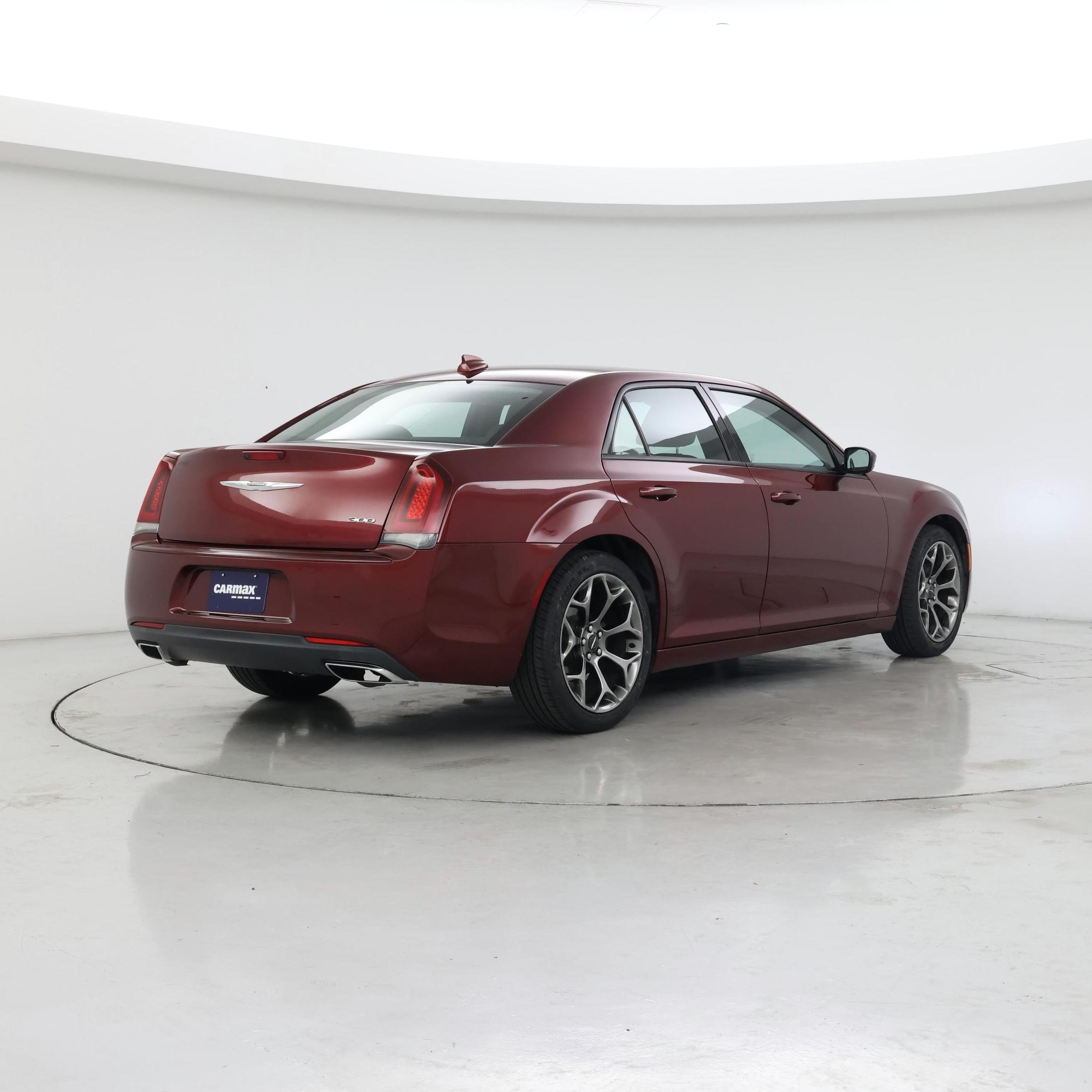 Thumbnail: 2018 Chrysler 300 - 8
