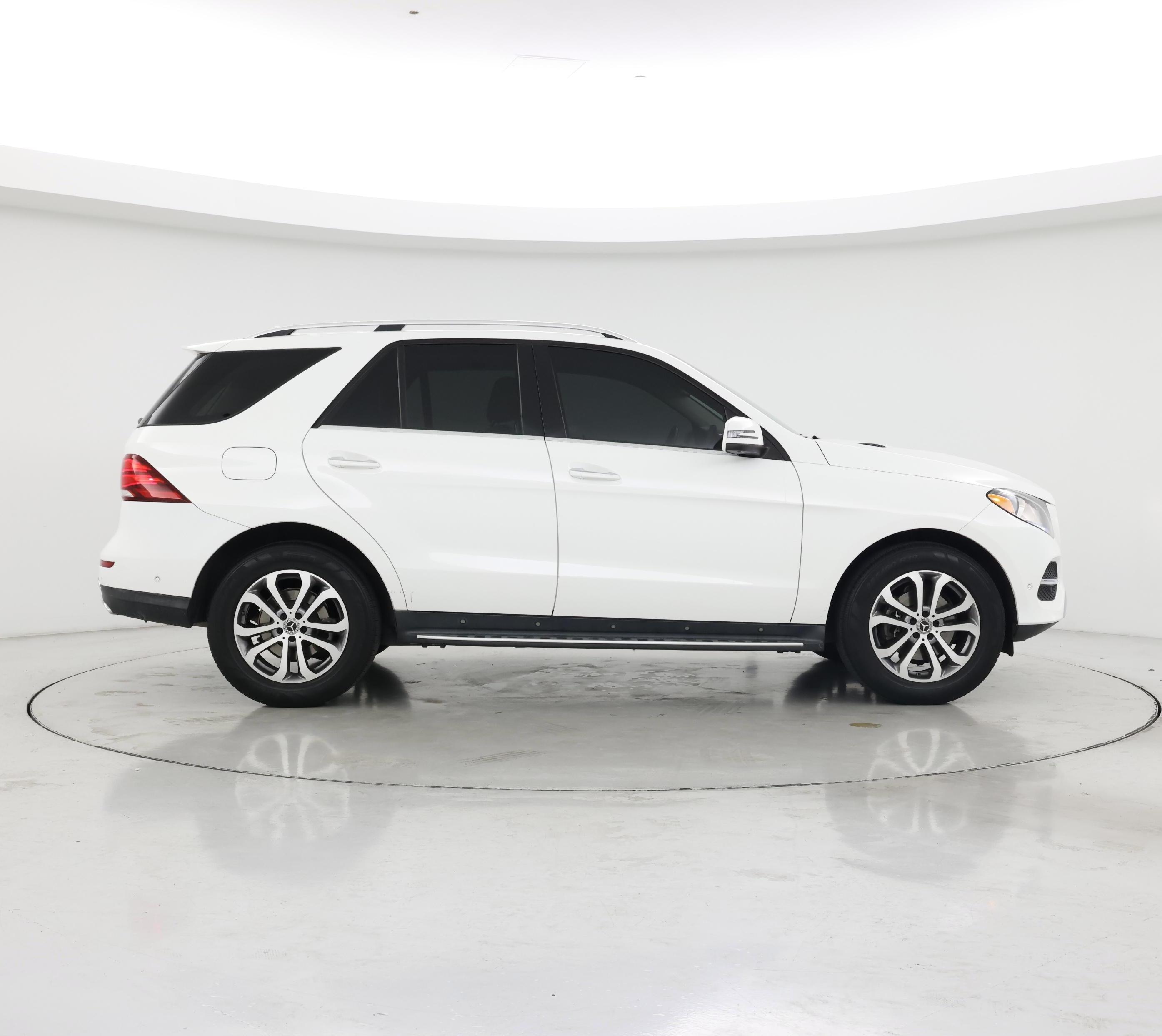 Thumbnail: 2018 Mercedes-Benz GLE - 7