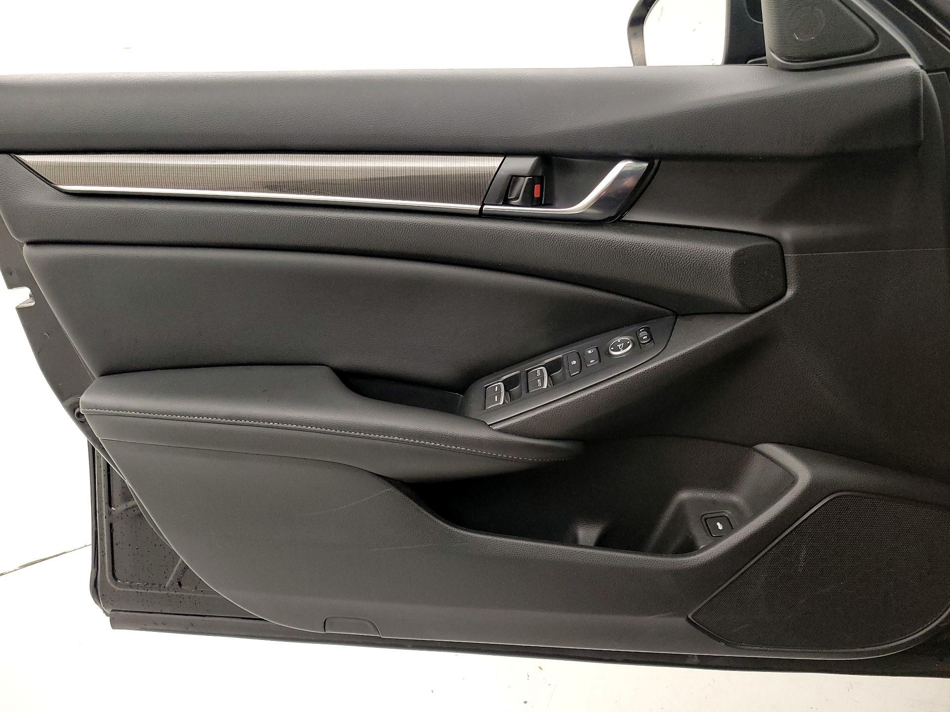Thumbnail: 2021 Honda Accord - 12