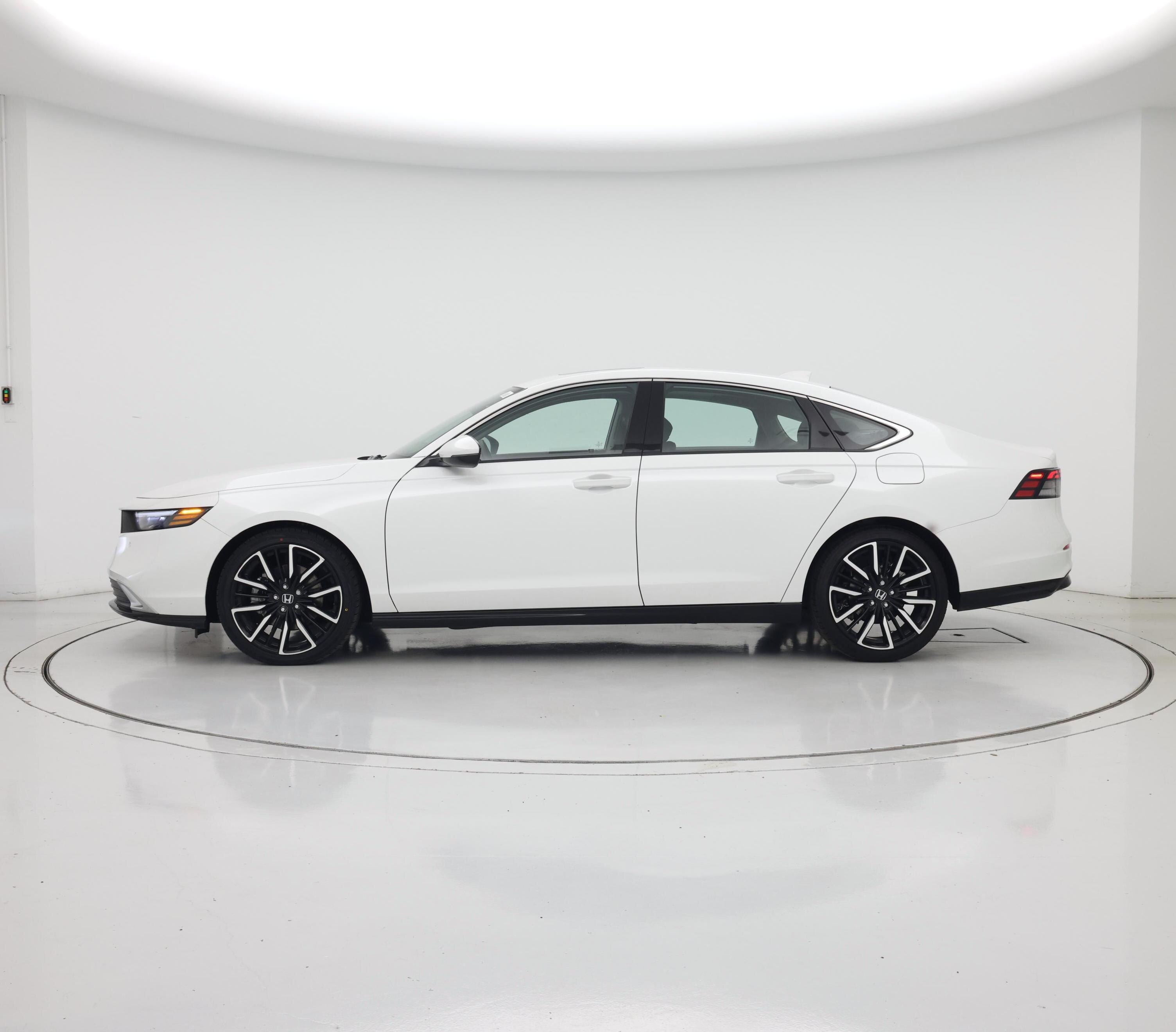 Thumbnail: 2025 Honda Accord - 3