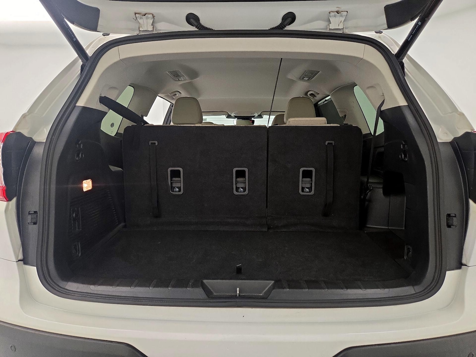 2023 Subaru Ascent Limited - Photo 22