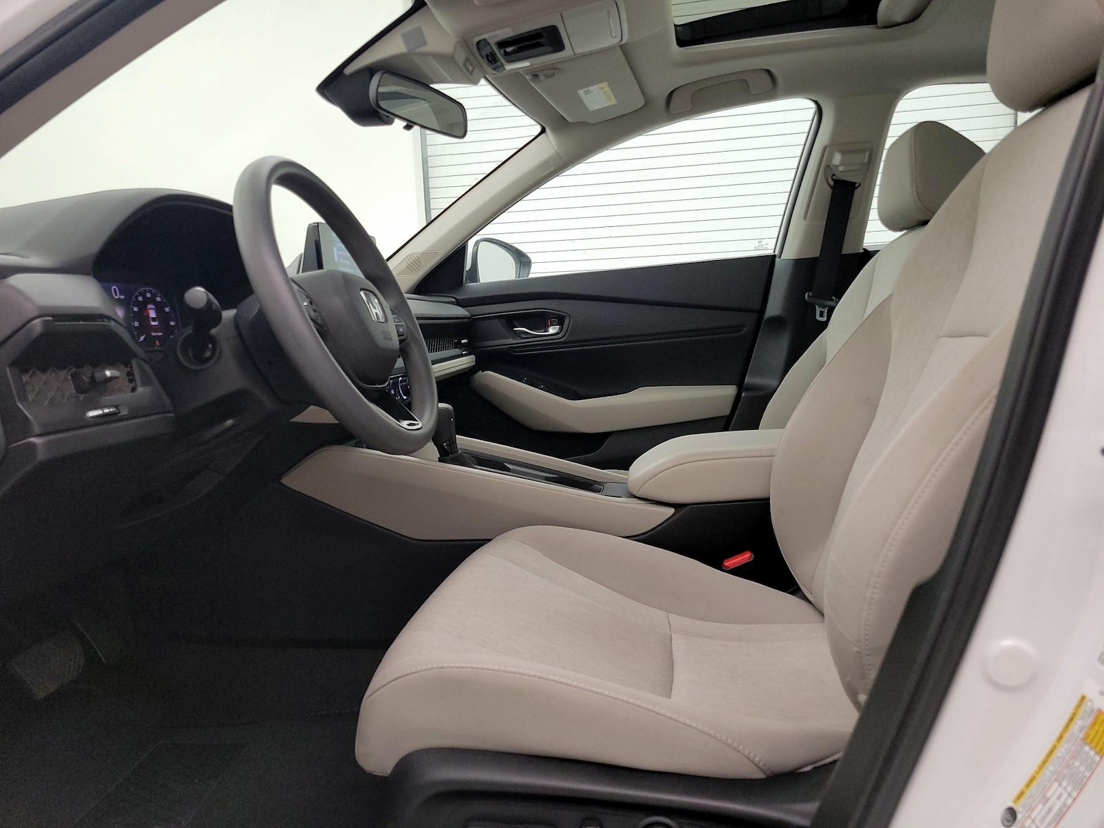 2024 Honda Accord EX - Photo 12