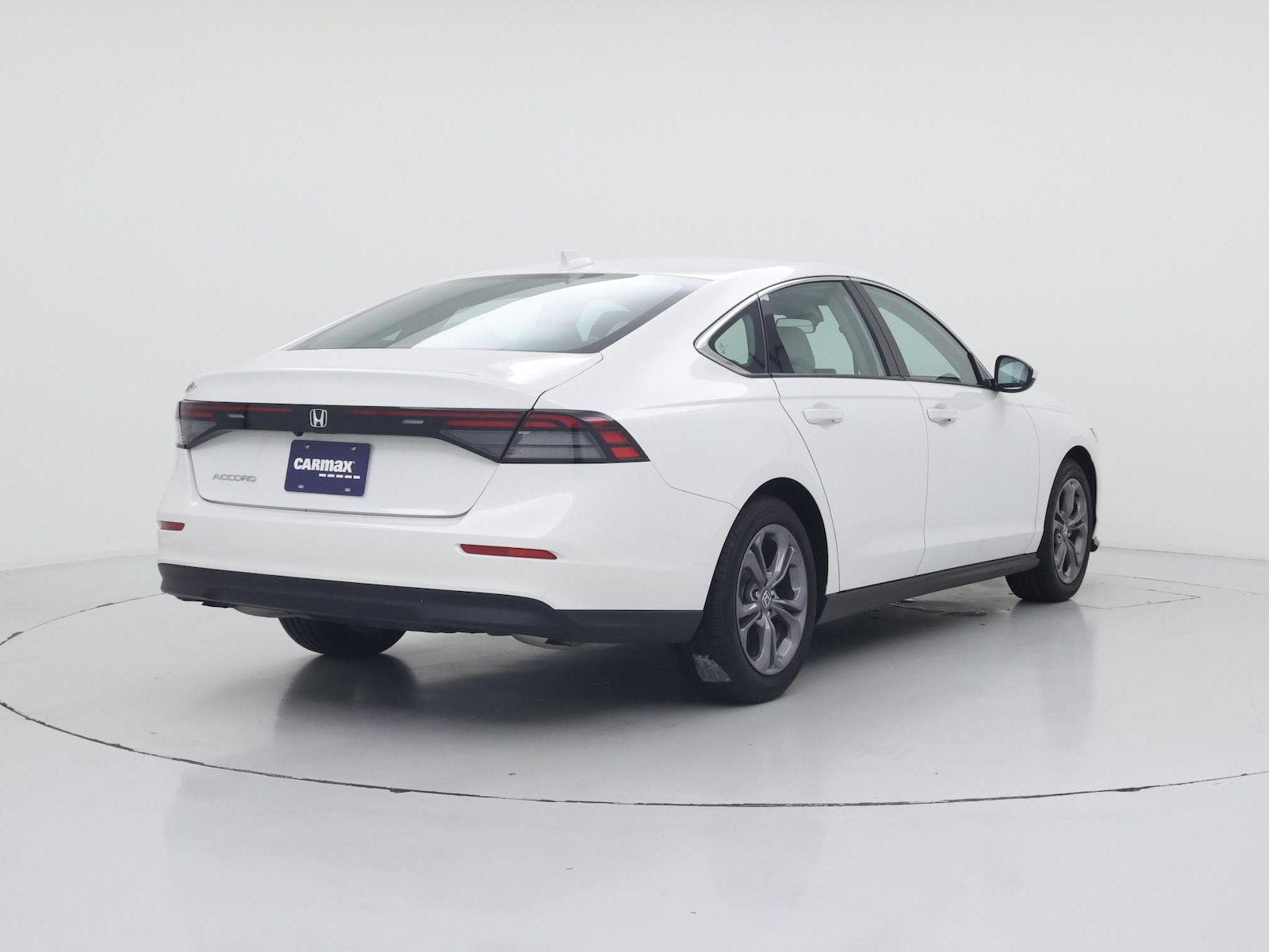 2024 Honda Accord EX - Photo 9
