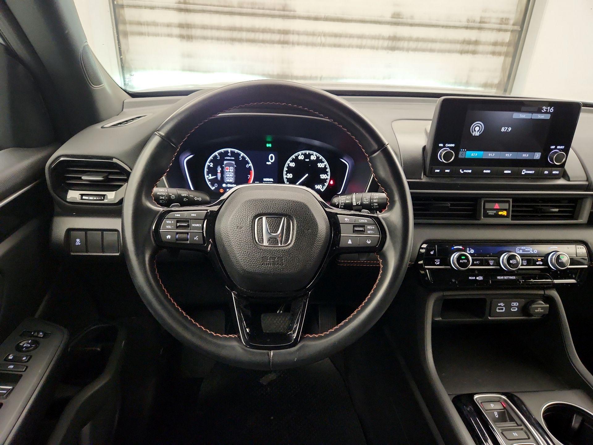 Thumbnail: 2024 Honda Pilot - 10