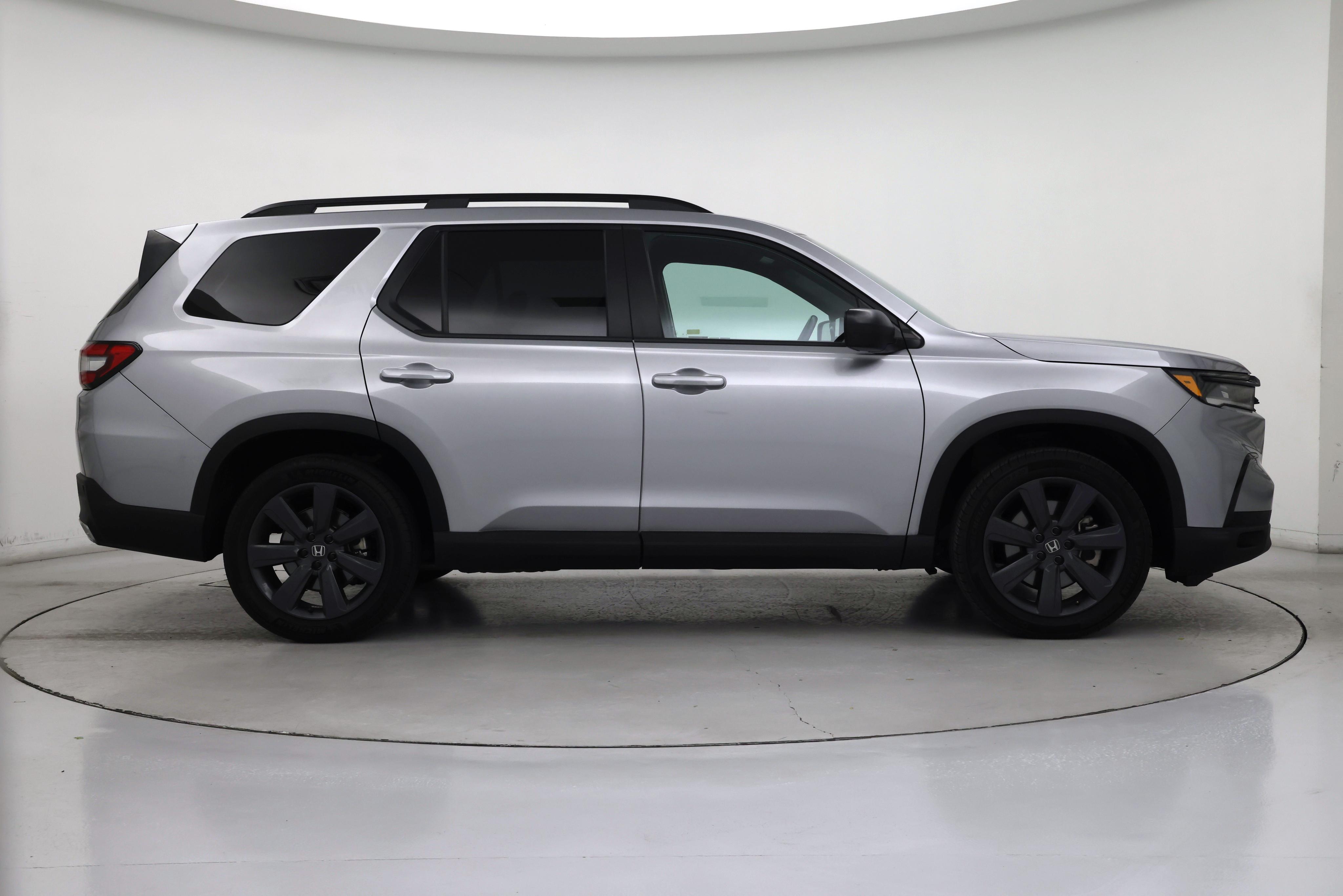 Thumbnail: 2024 Honda Pilot - 7