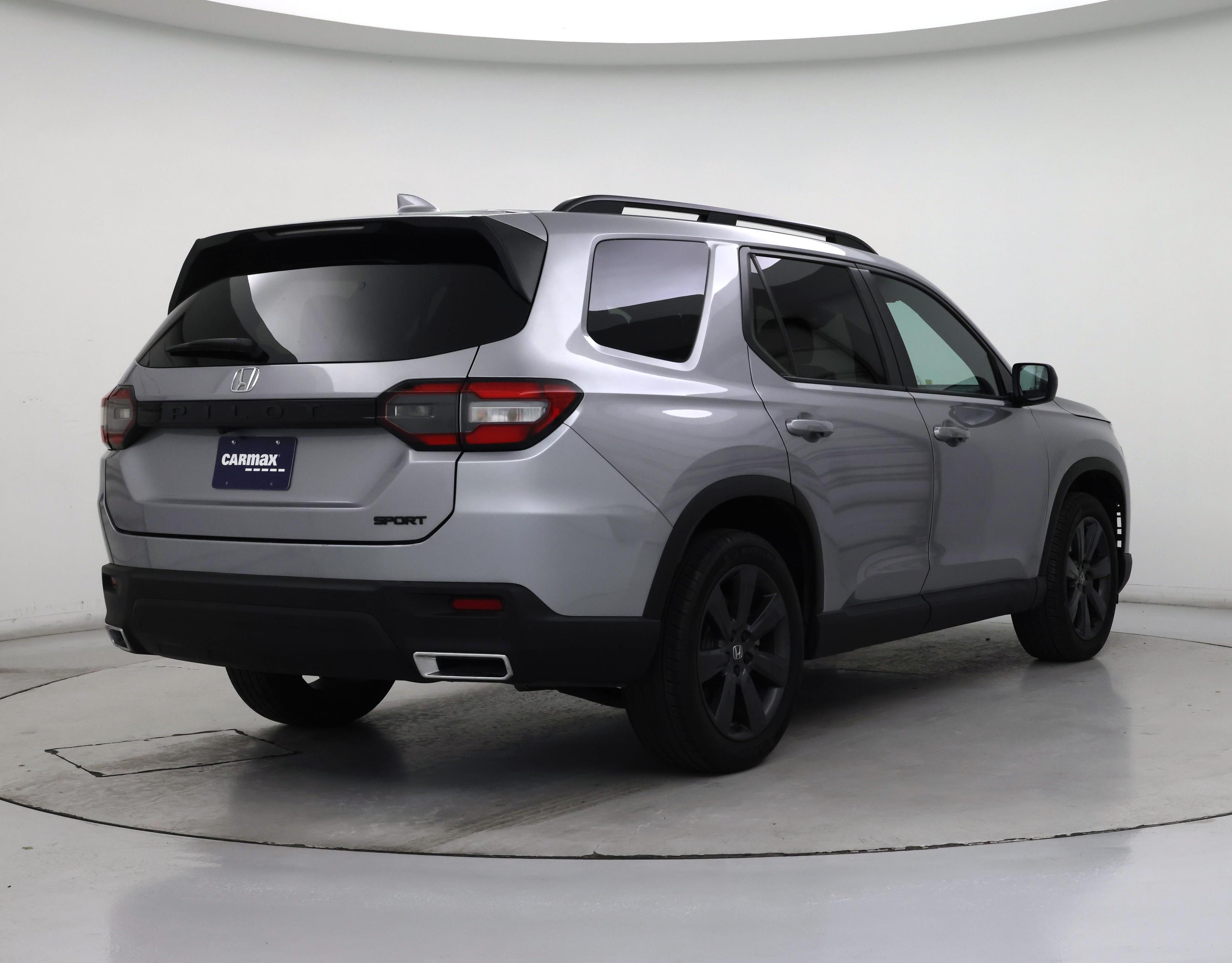 Thumbnail: 2024 Honda Pilot - 8