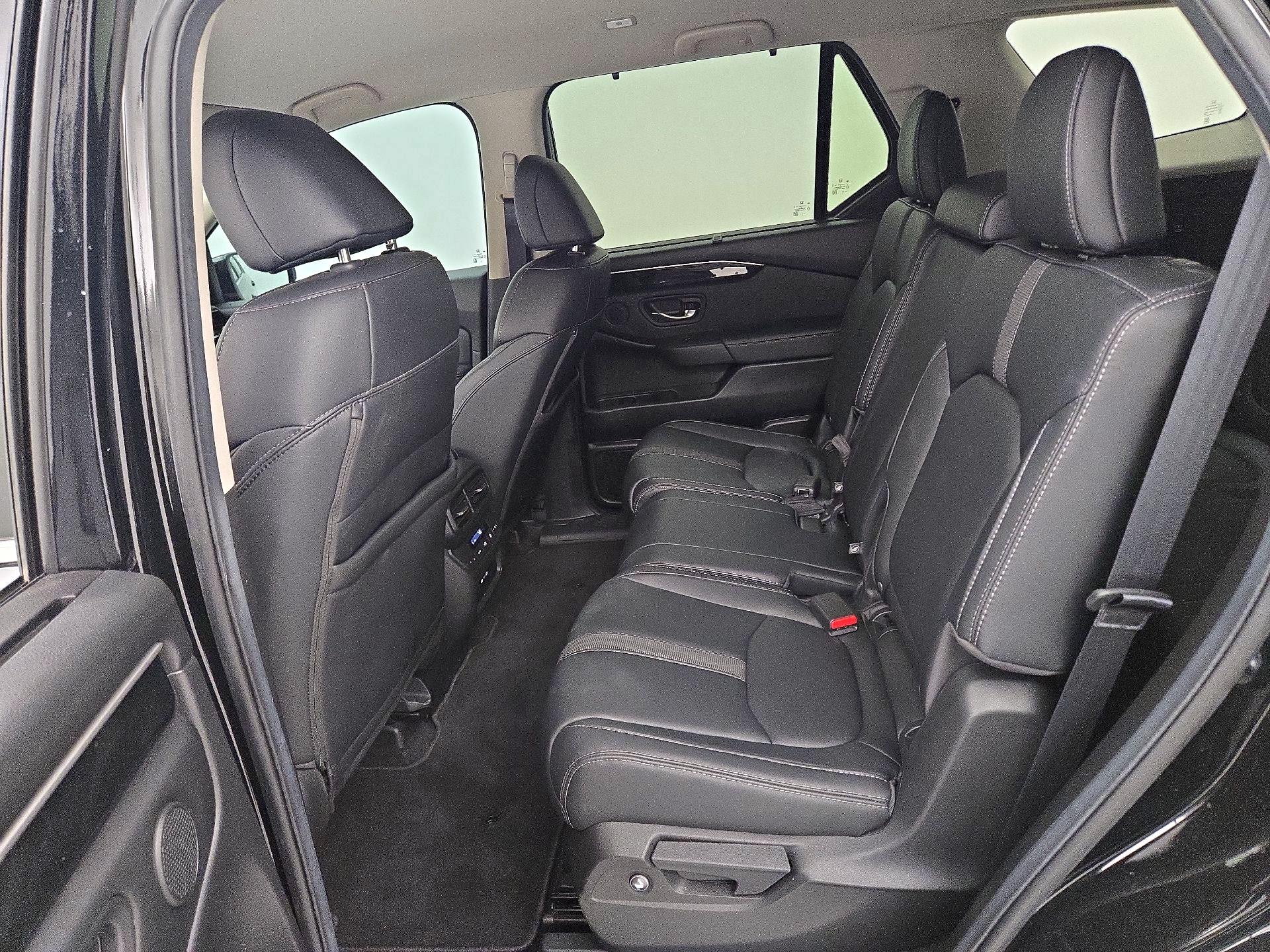 Thumbnail: 2025 Honda Pilot - 19