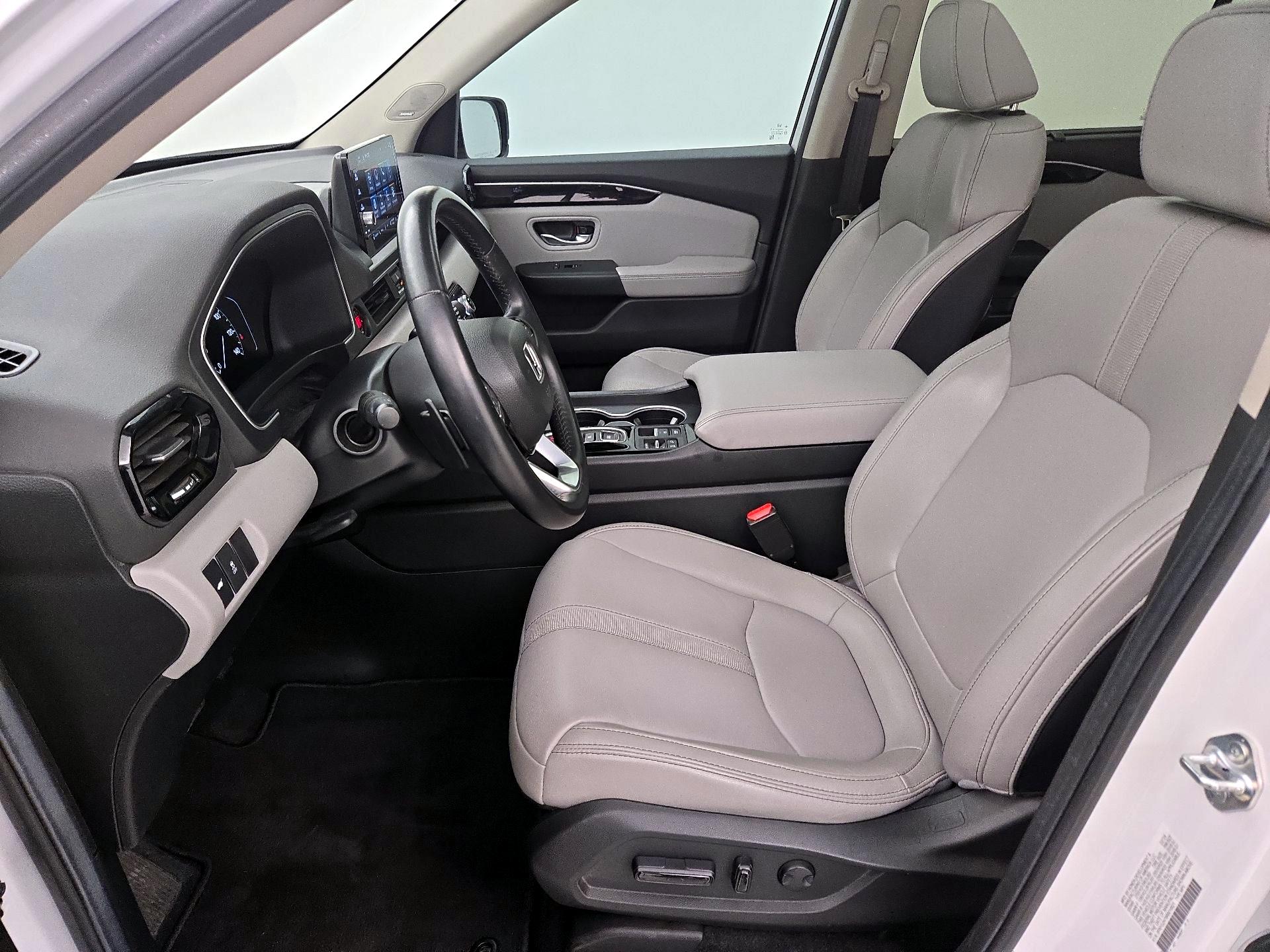 Thumbnail: 2024 Honda Pilot - 11