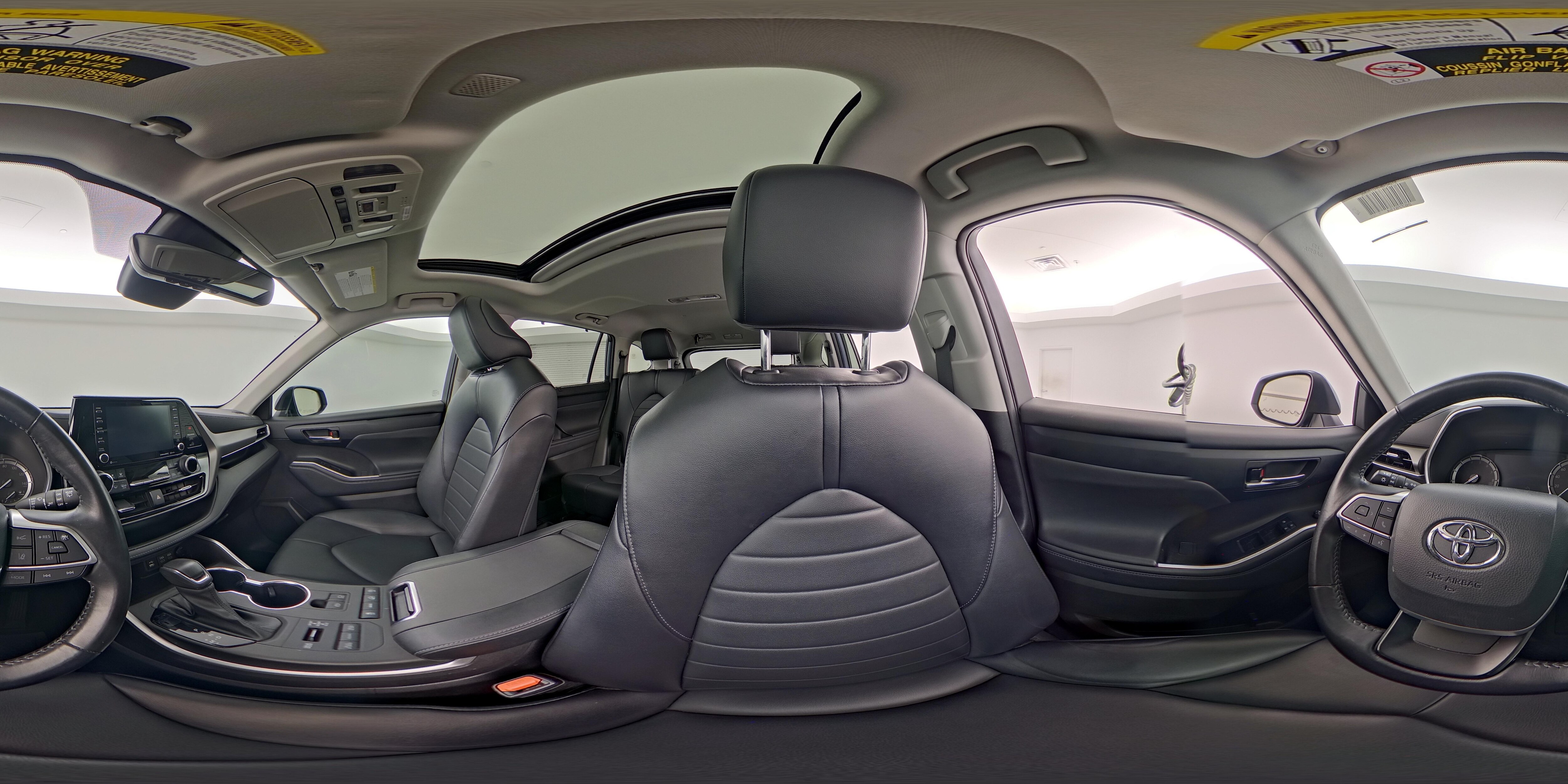 2022 Toyota Highlander XLE - Photo 30