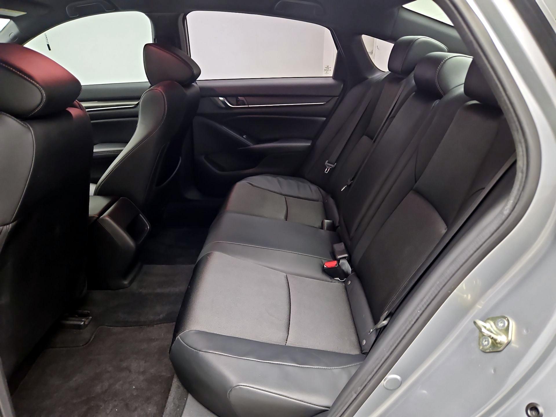Thumbnail: 2018 Honda Accord - 19