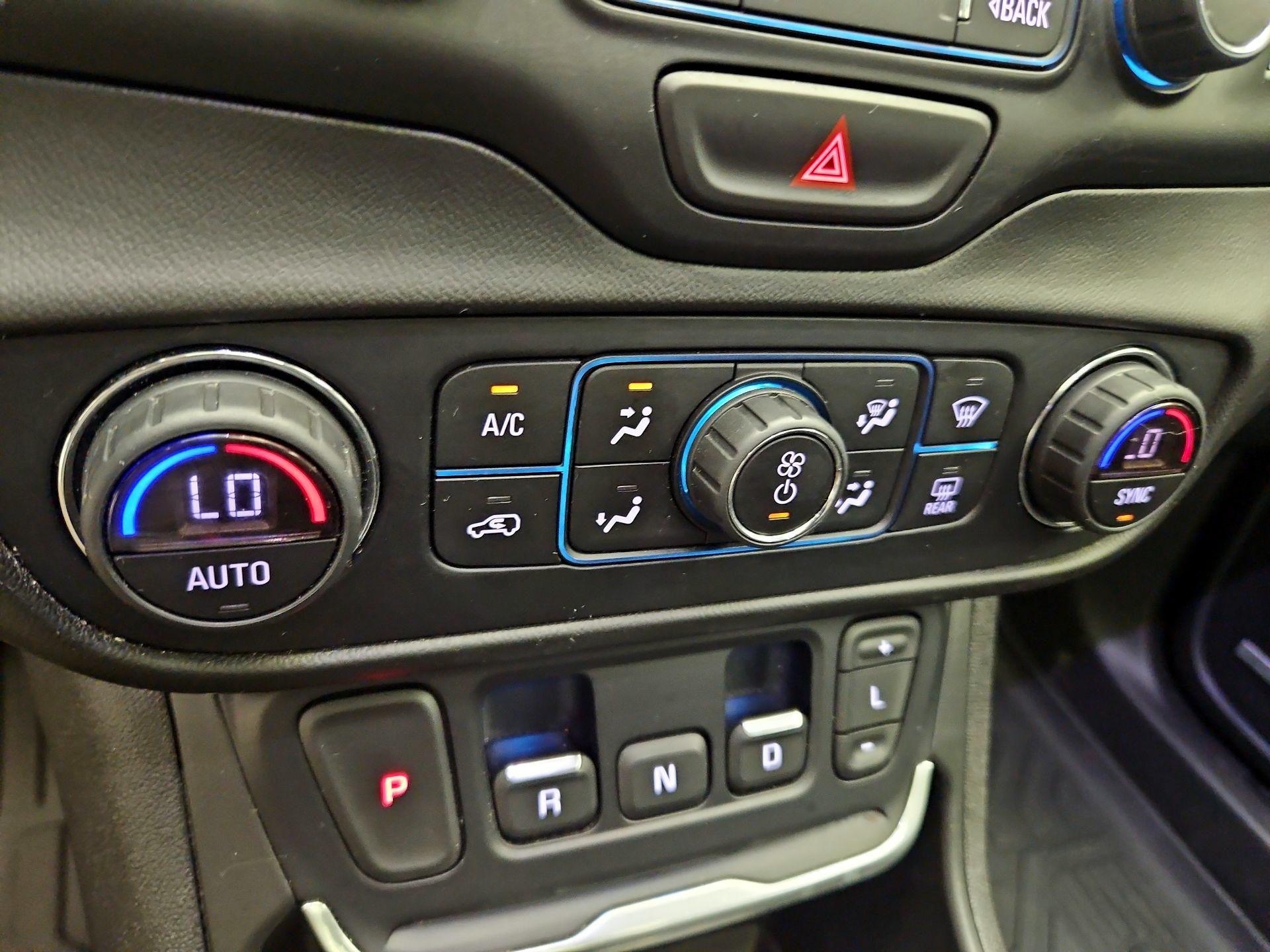 Thumbnail: 2021 GMC Terrain - 16