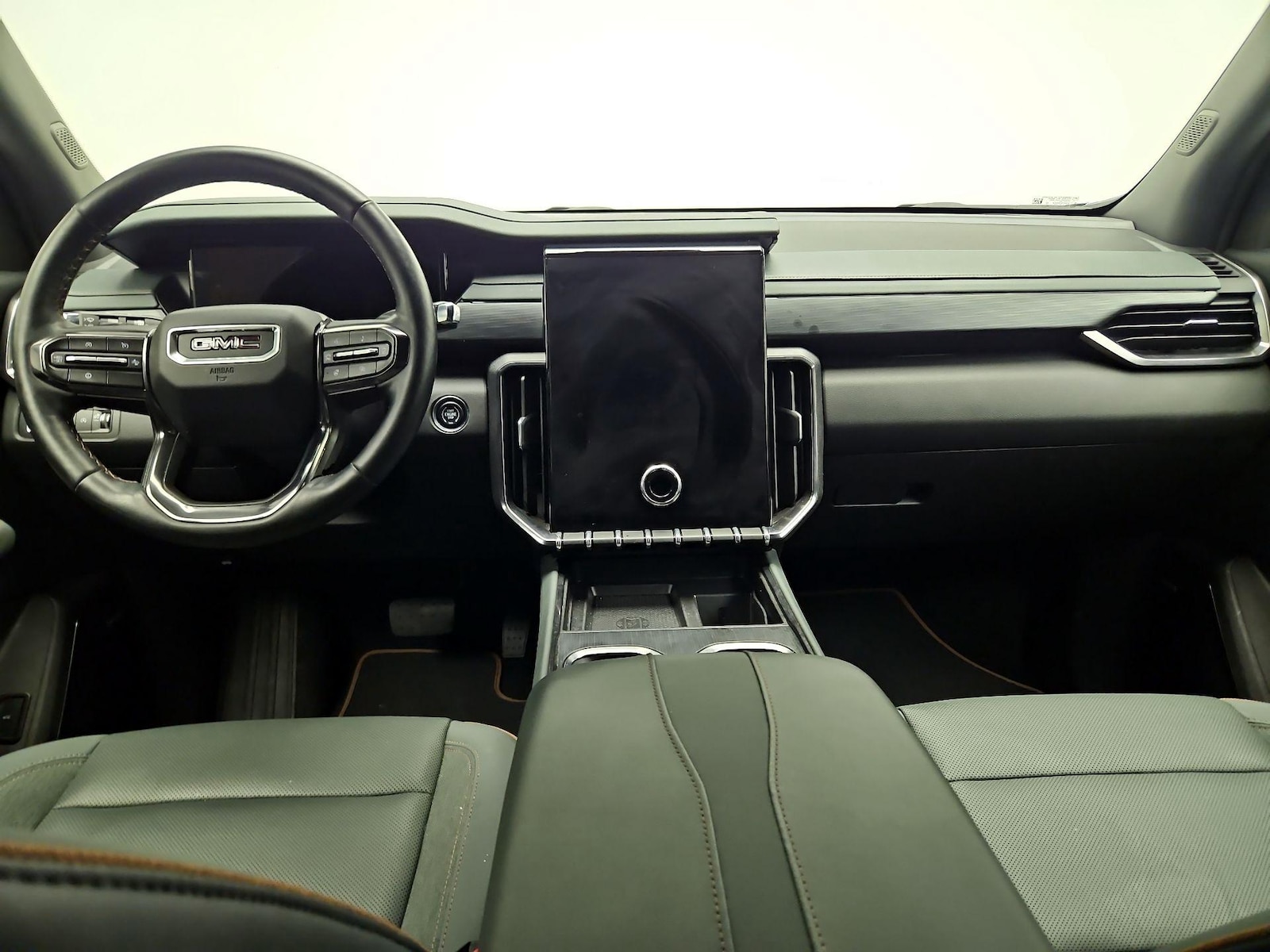 2025 GMC Acadia AT4 - Photo 10