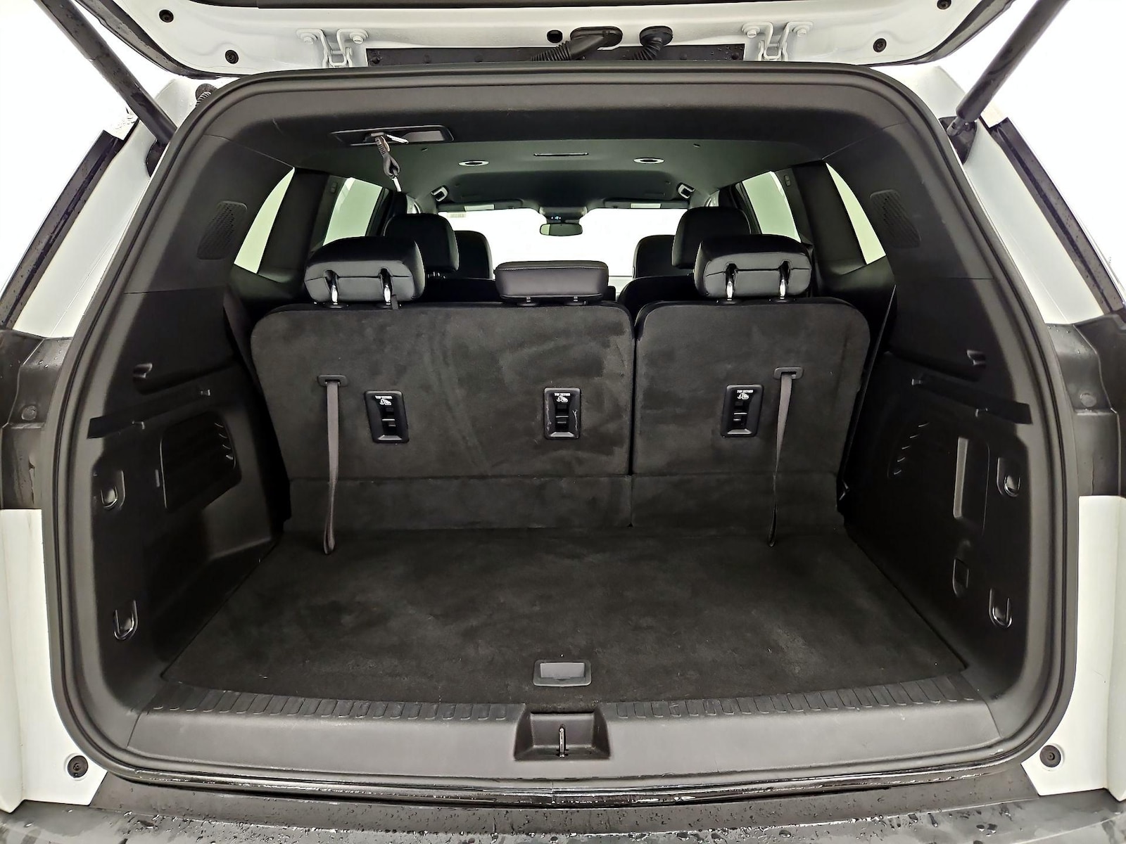 2025 GMC Acadia AT4 - Photo 23