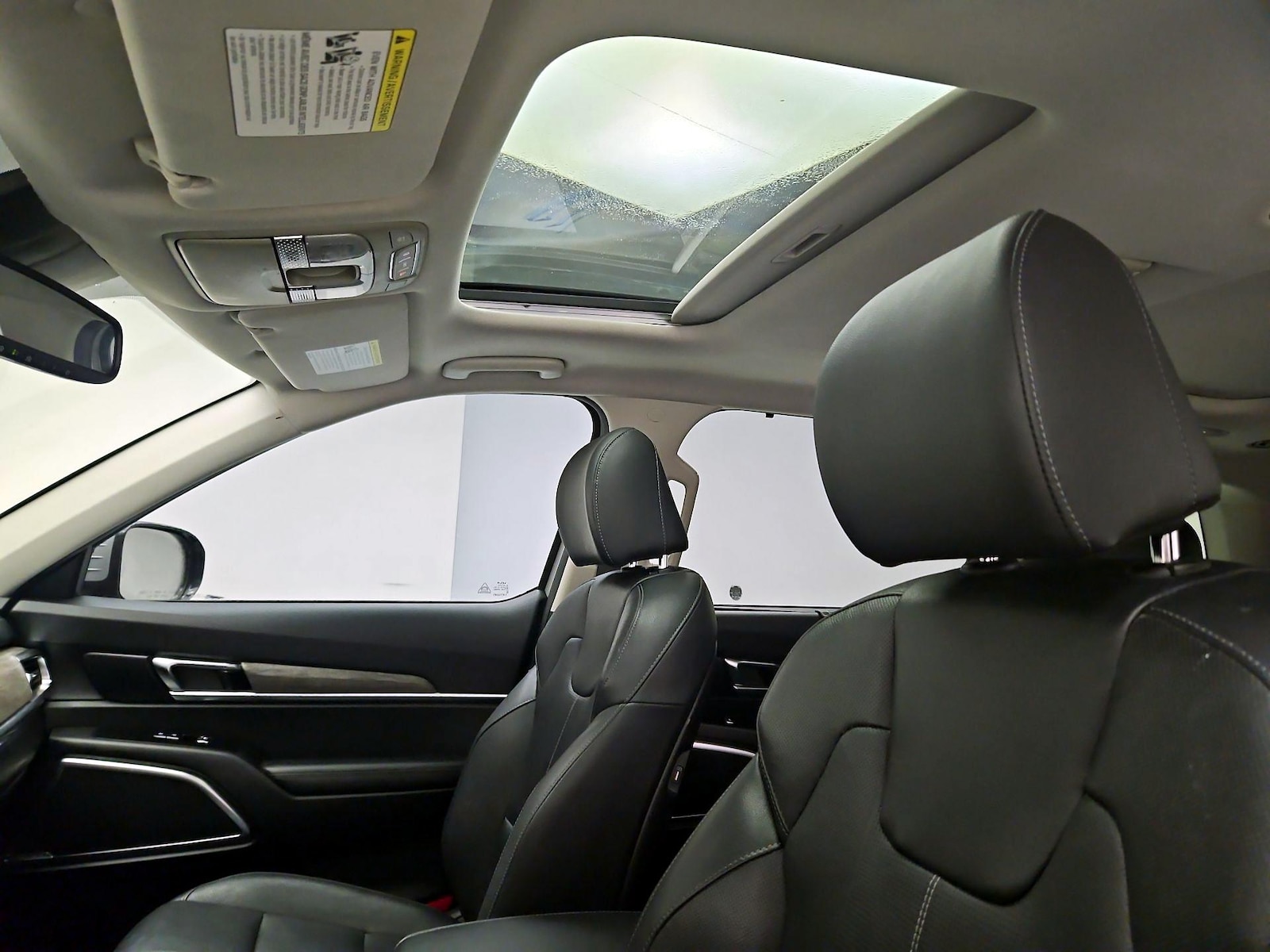 Sunroof(s) & Skylight(s)