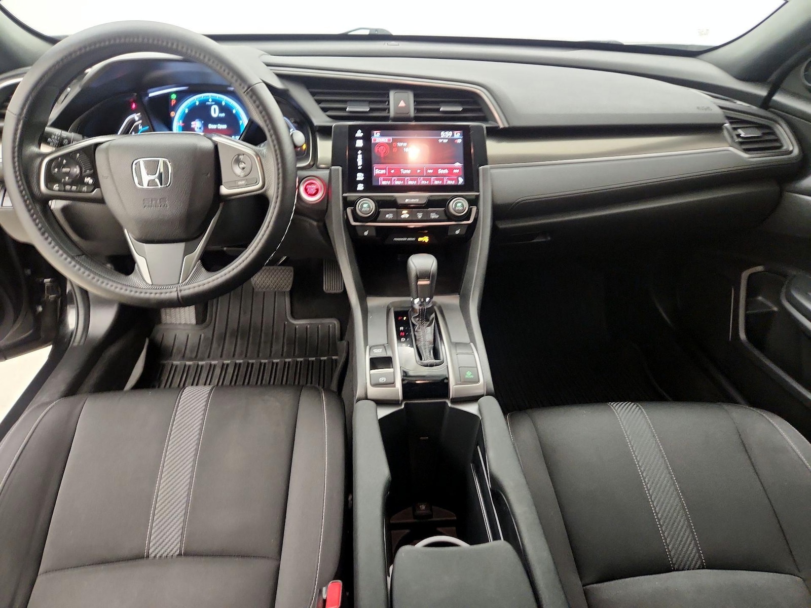 Apple CarPlay® & Android Auto™