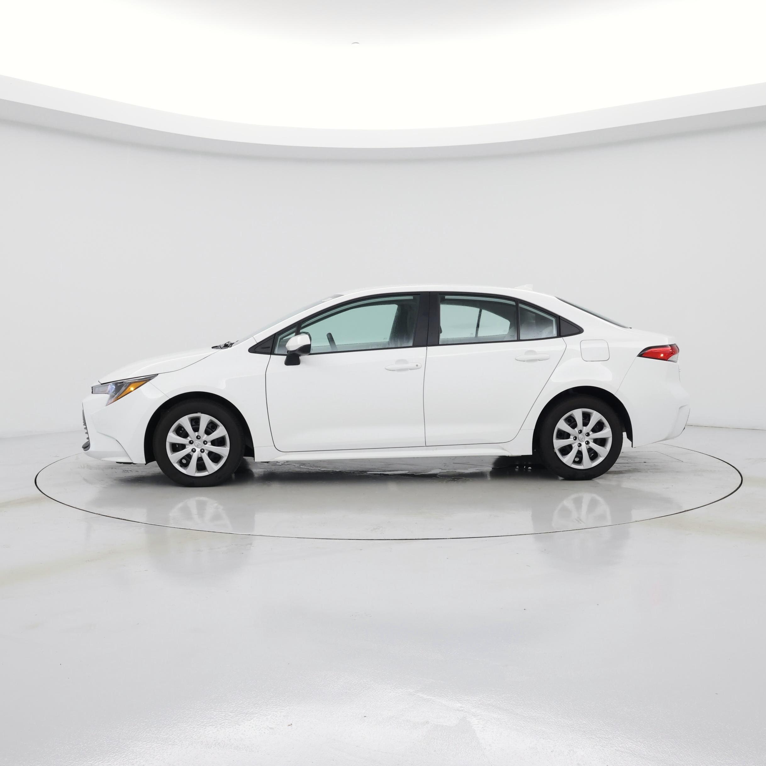 Thumbnail: 2025 Toyota Corolla - 3