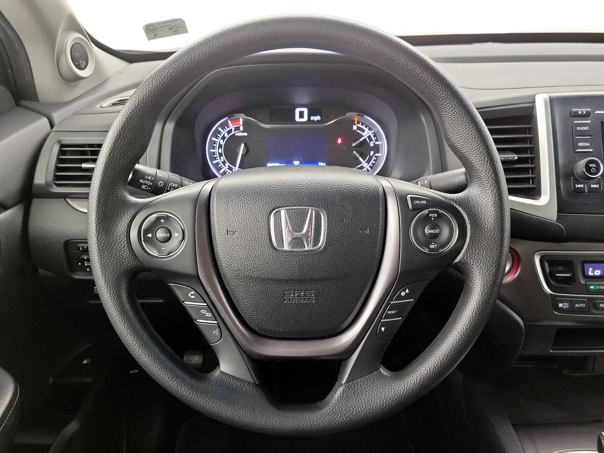 Thumbnail: 2019 Honda Ridgeline - 10